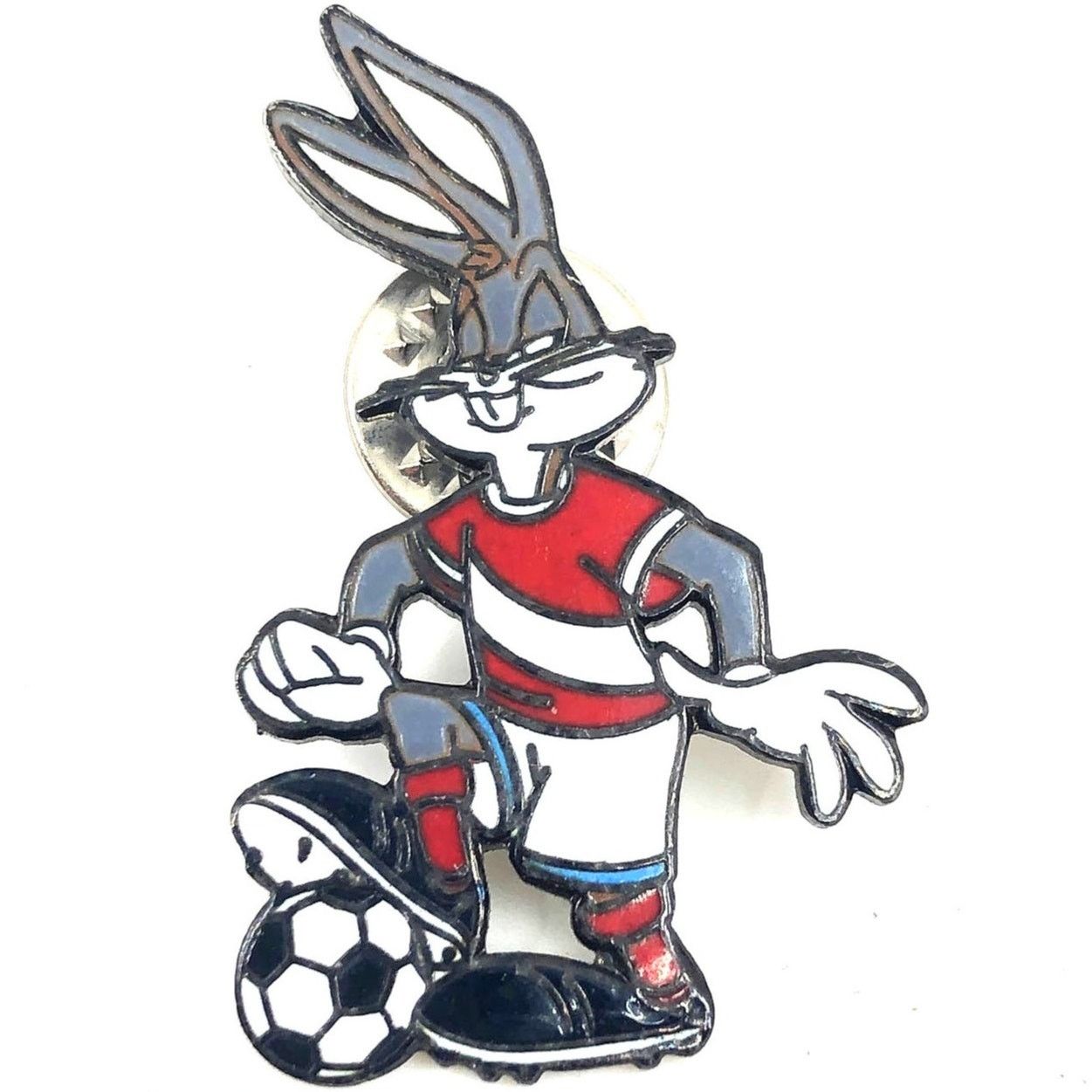 Universal Studios × Warner Bros Warner Brothers Bugs Bunny Soccer Player 1997 Pin Size ONE SIZE - 1 Thumbnail
