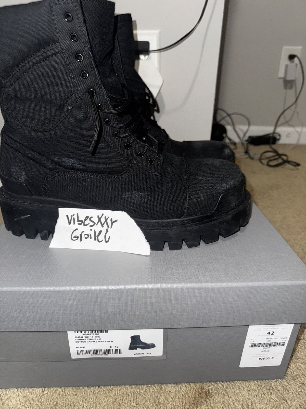 BALENCIAGA STRIKE BOOTS BLACK 42 OG Balenciaga Distressed Canvas 