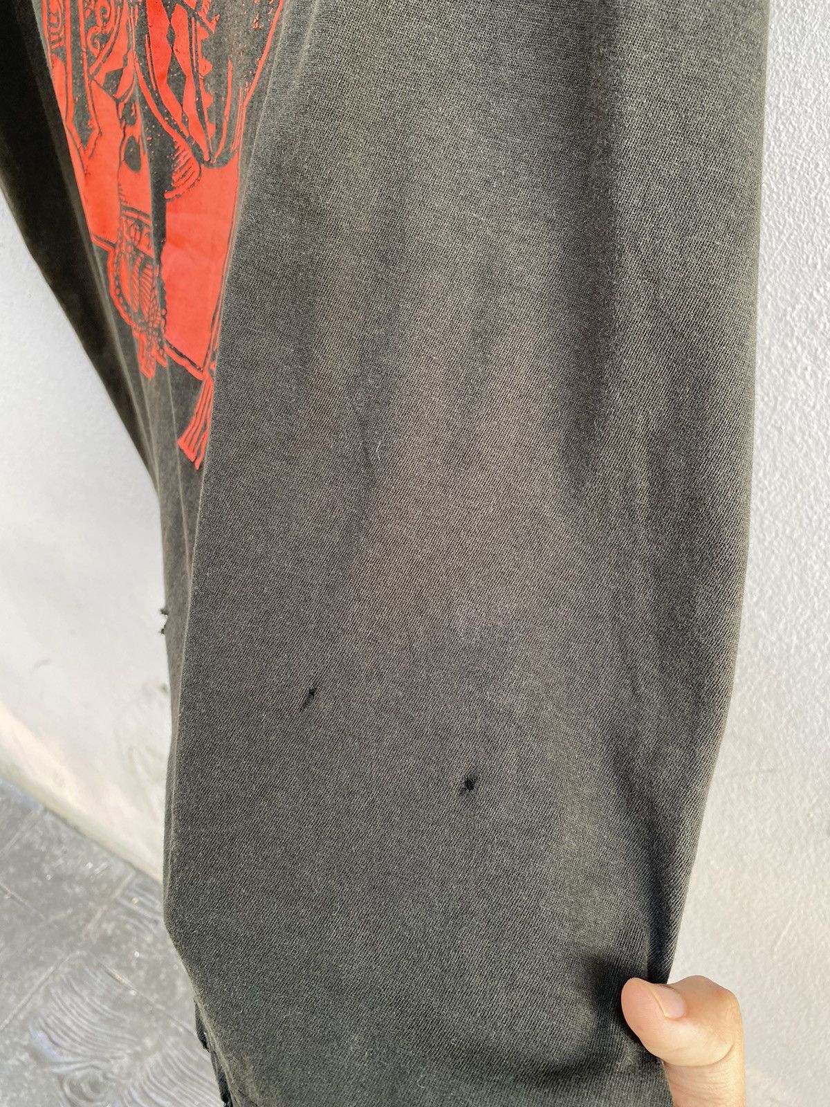 Designer × Japanese Brand × Vintage Vintage RARE 90s DEVIL AZAZEL T-Bar Distressed Tshirt Size US XL / EU 56 / 4 - 9 Thumbnail