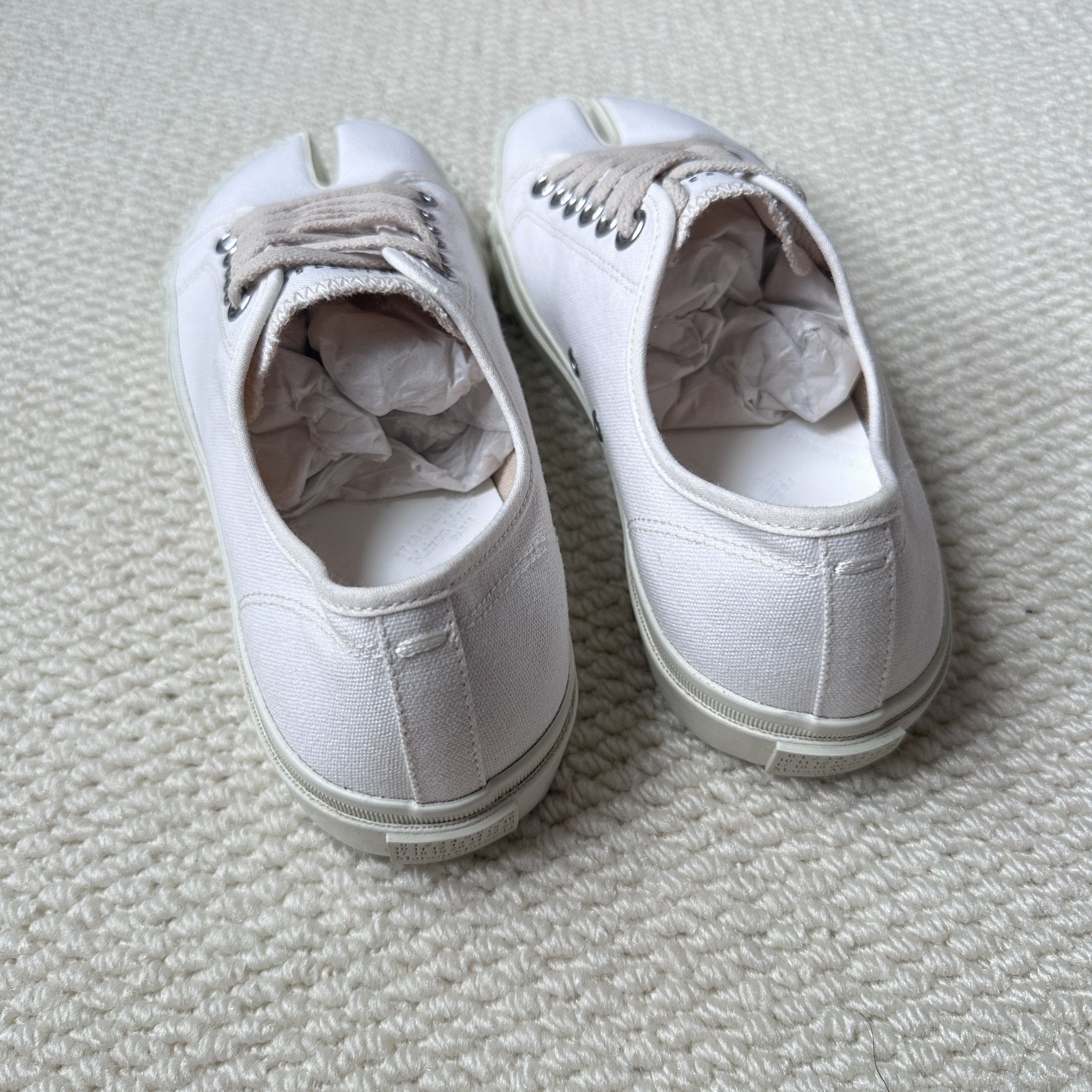 Maison Margiela Maison Margiela tabi shoes Size US 7.5 / IT 37.5 - 7 Thumbnail