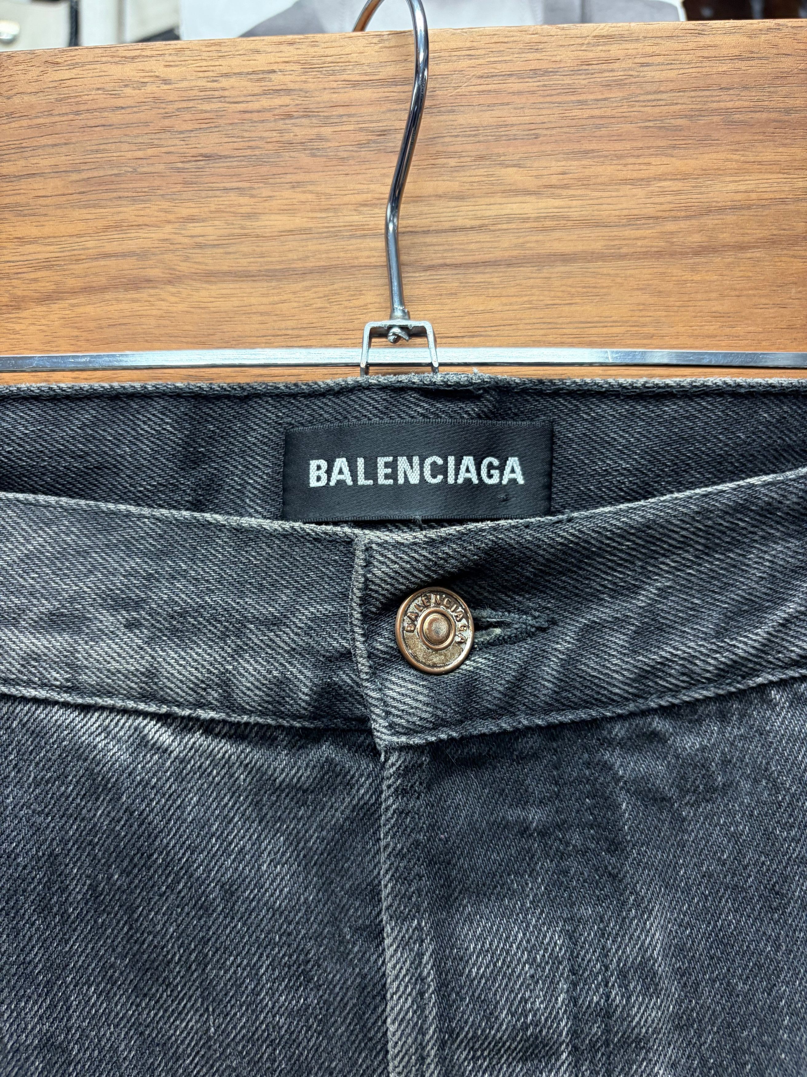 Balenciaga 2018 Balenciaga ‘Washed Black’ Flared Leg Denim Size US 31 - 2 Thumbnail