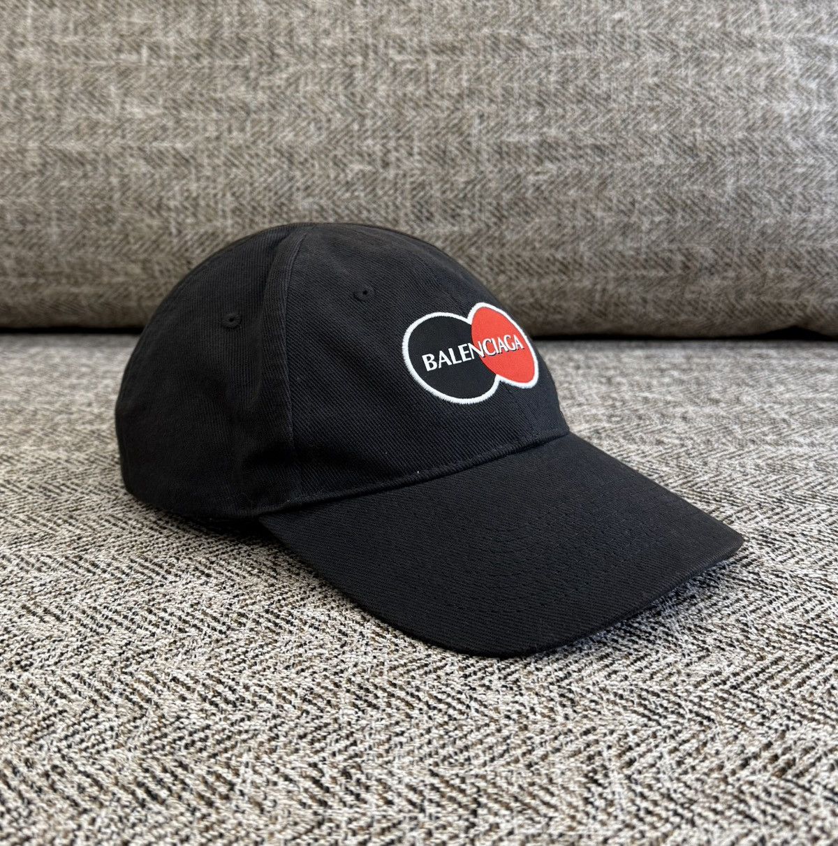 Balenciaga Balenciaga Mastercard Logo Baseball Cap Black Hat Size ONE SIZE - 1 Thumbnail