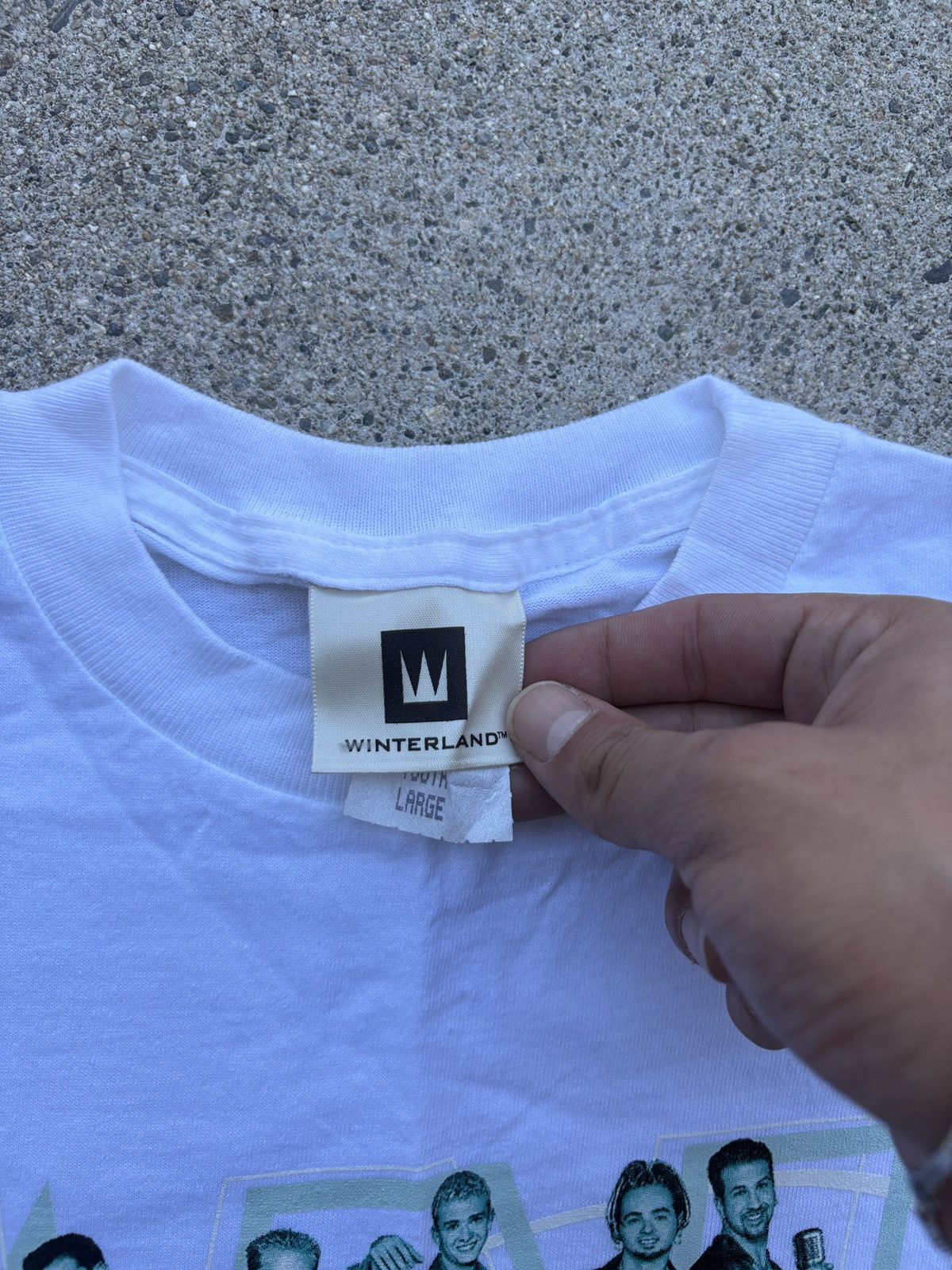 Tultex Vintage 1998 Winterland “NSYNC” Pop Band White Shirt Size L Size US L / EU 52-54 / 3 - 3 Thumbnail