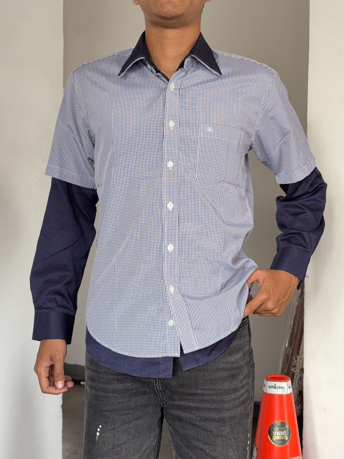 Balenciaga Balenciaga double layered vintage shirt button Size US L / EU 52-54 / 3 - 2 Thumbnail