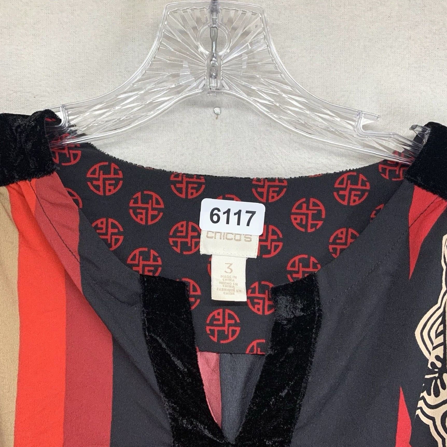 Vintage Chicos Size 3 Long Sleeve Crushed Velvet Accents Asian Flair Style Lightweight Size XS / US 0-2 / IT 36-38 - 5 Thumbnail