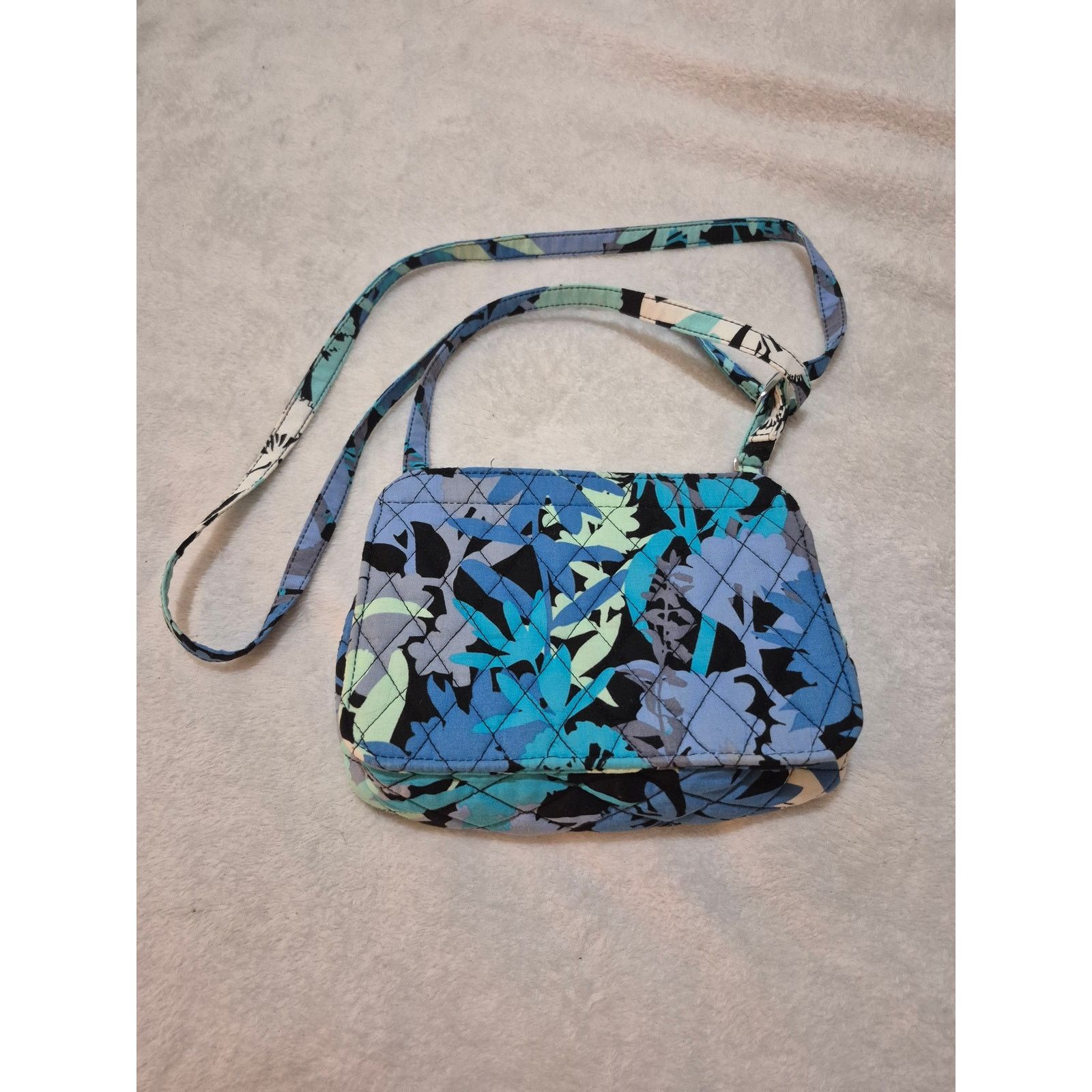 Vera Bradley Vera Bradley Quilted Cotton Little Crossbody - Retired Size ONE SIZE - 2 Thumbnail