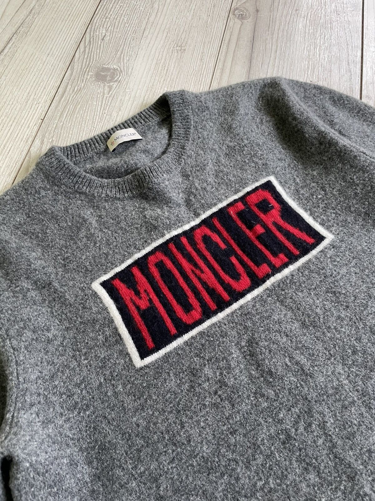 Moncler Moncler Big Logo Wool sweatshirt Size US M / EU 48-50 / 2 - 9 Thumbnail