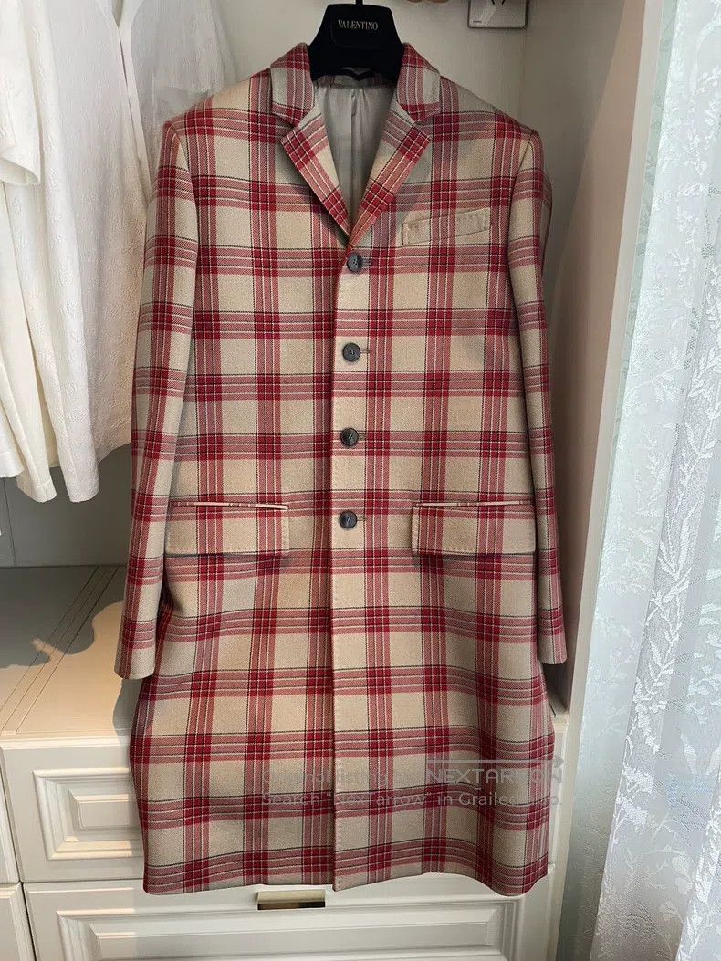 Valentino Valentino Plaid coat Size M / US 6-8 / IT 42-44 - 1 Thumbnail