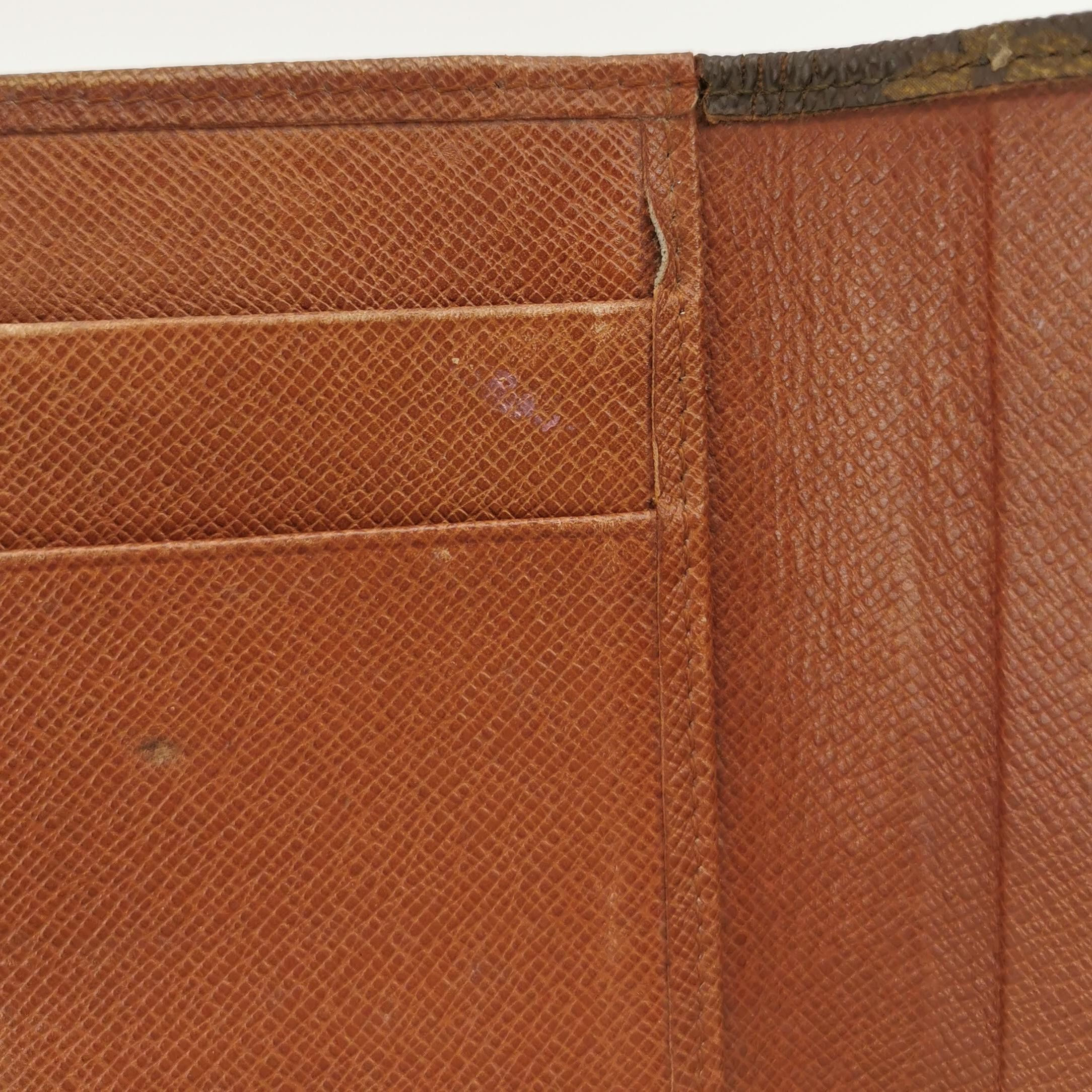 Louis Vuitton Louis Vuitton (LV) Victorine vintage flower button wallet - Size ONE SIZE - 4 Thumbnail