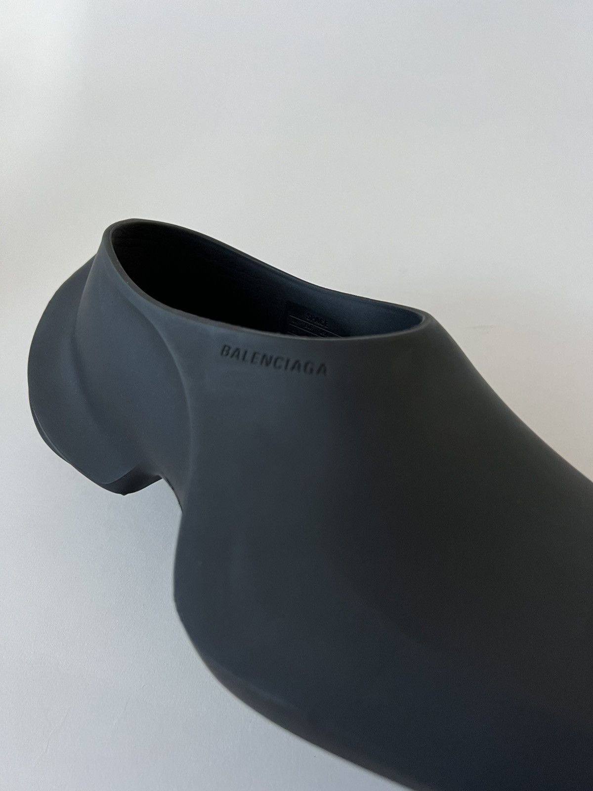 Balenciaga Matte Space Shoe in Black Size US 8 / EU 41 - 4 Thumbnail