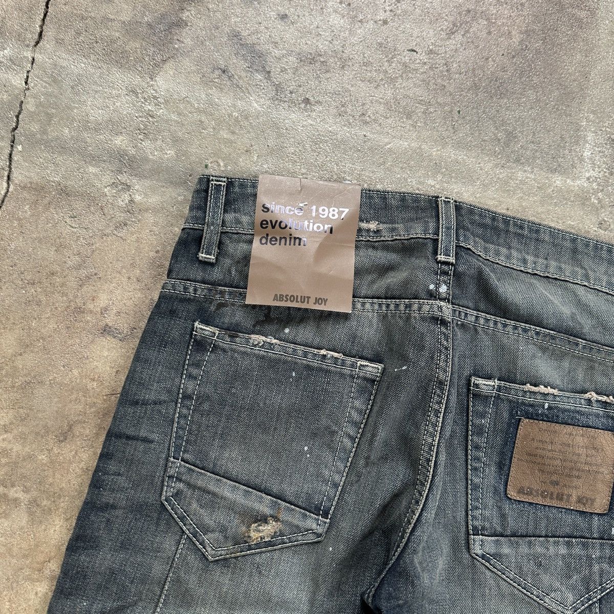 Absolut Joy Absolut Joy Dirty Wash Distressed Slim Fit Denim Gucci Size US 30 / EU 46 - 12 Thumbnail