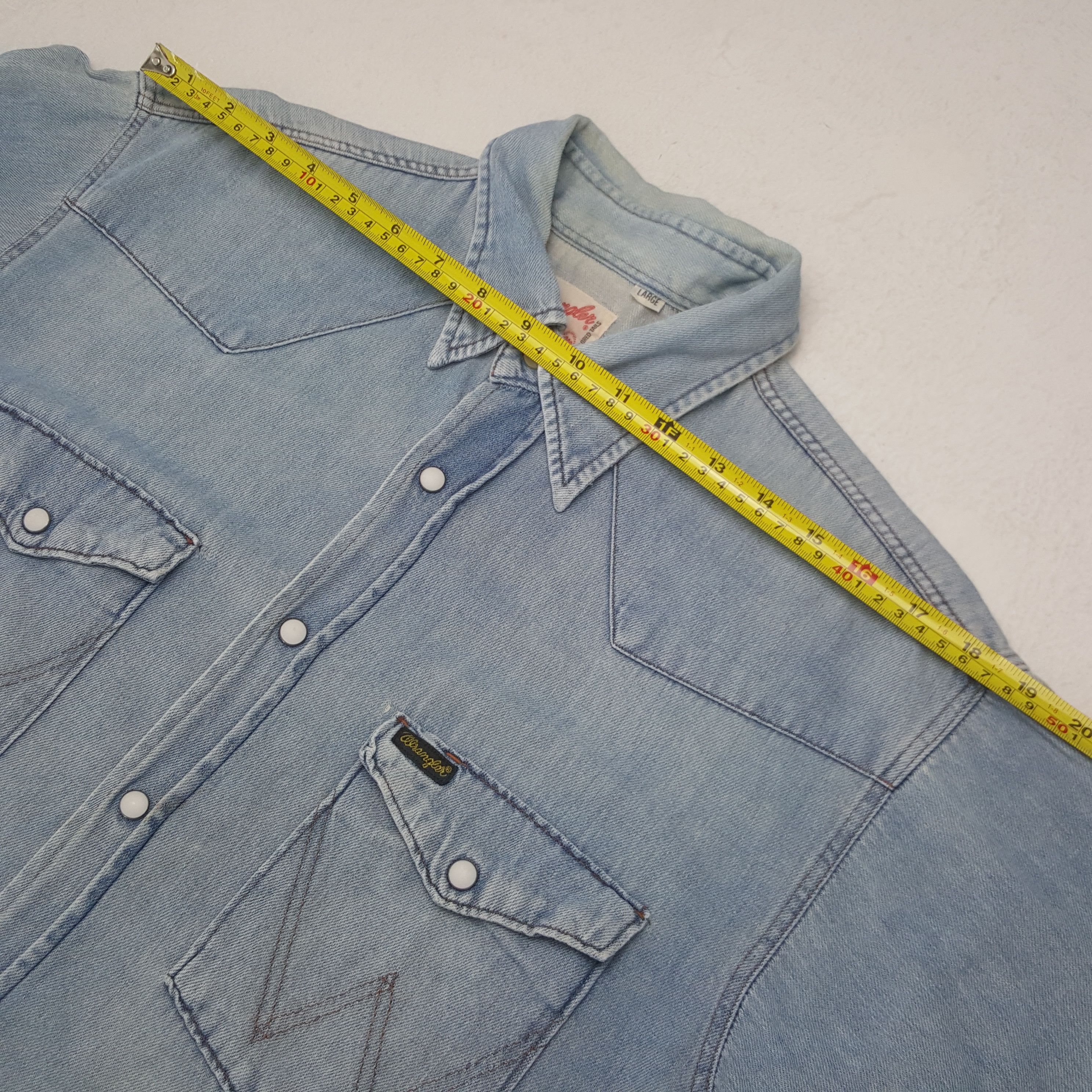 Wrangler Vintage Wrangler Japanese Denim Button Up Shirt Size US M / EU 48-50 / 2 - 5 Thumbnail