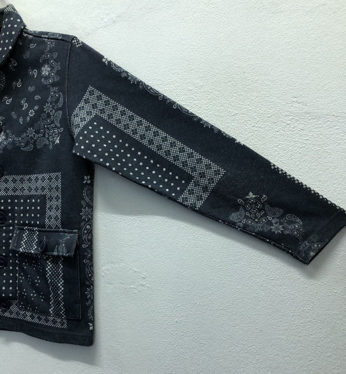 Beams Japan B:MING by BEAMS Navy Bandana Patchwork Chore Jacket Size US S / EU 44-46 / 1 - 6 Thumbnail