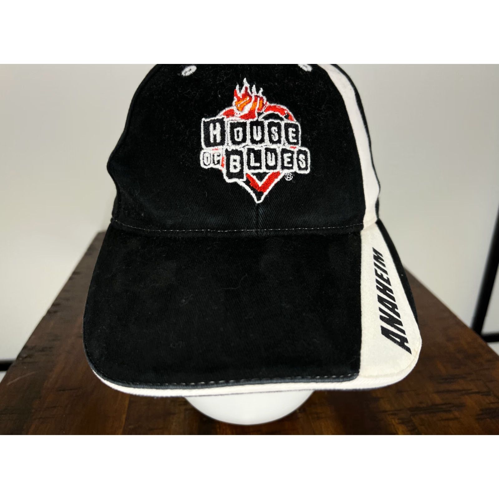 Vintage House of Blues Hat Cap Strap Back Adult One Size Black Cotton Music Logo, Baseball Cap, Twill, Adjustable Men Size ONE SIZE - 3 Thumbnail