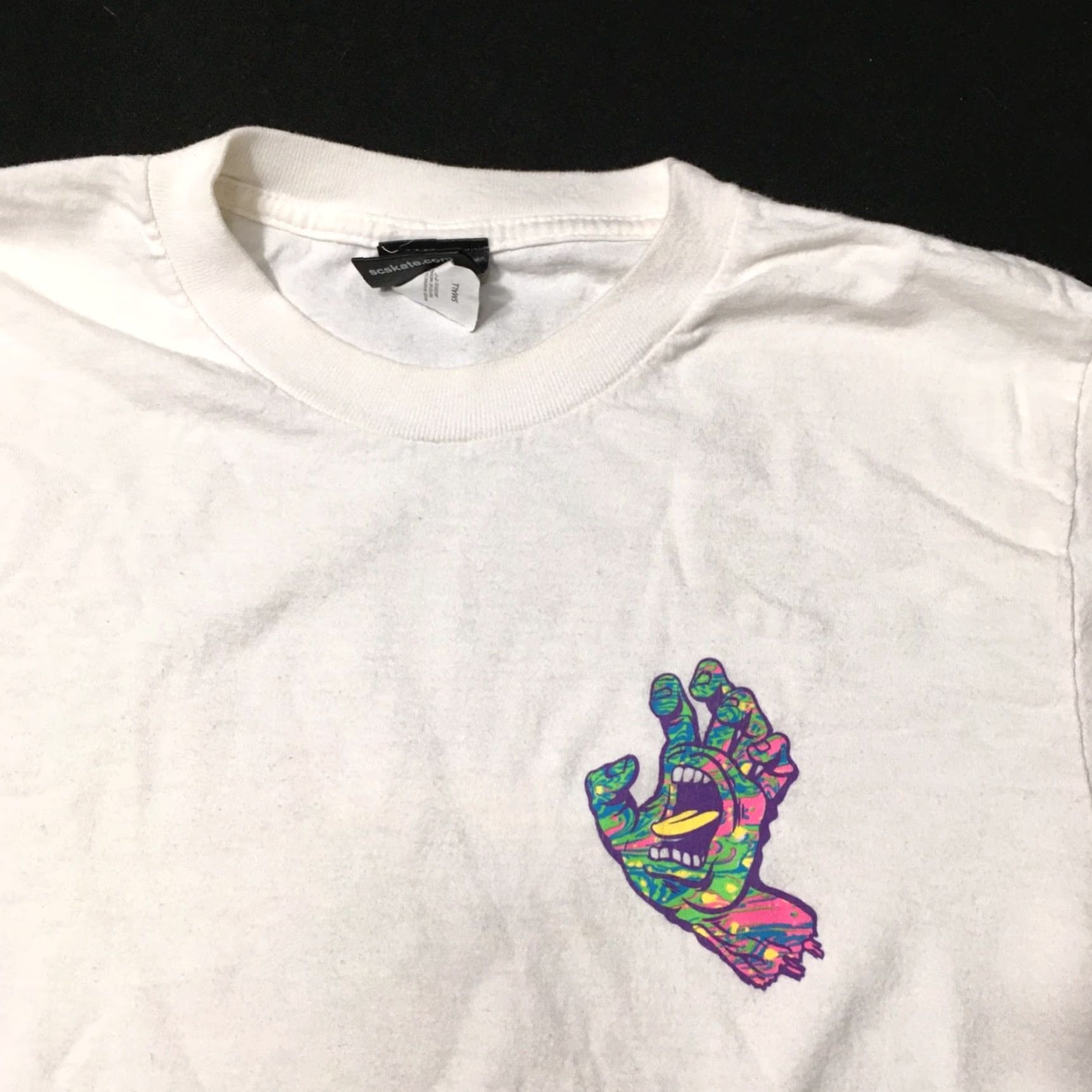 Vintage Santa Cruz SCREAMING HAND Shirt Graphic SMALL White Men XS Socks? Size US S / EU 44-46 / 1 - 7 Thumbnail