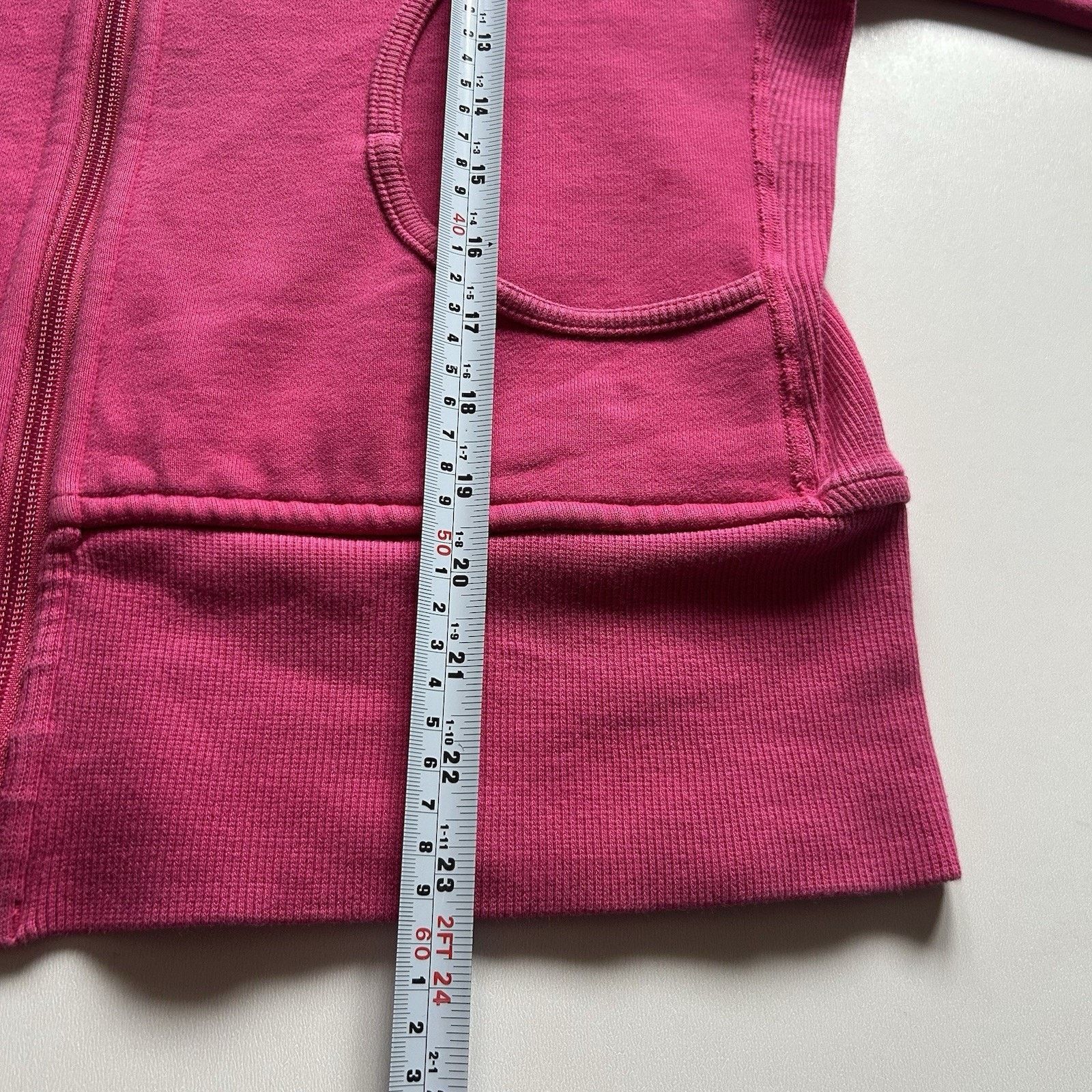 Lululemon Lululemon Scuba Hoodie Women’s Small Crop Hot Pink Full Zip Size S / US 4 / IT 40 - 5 Thumbnail