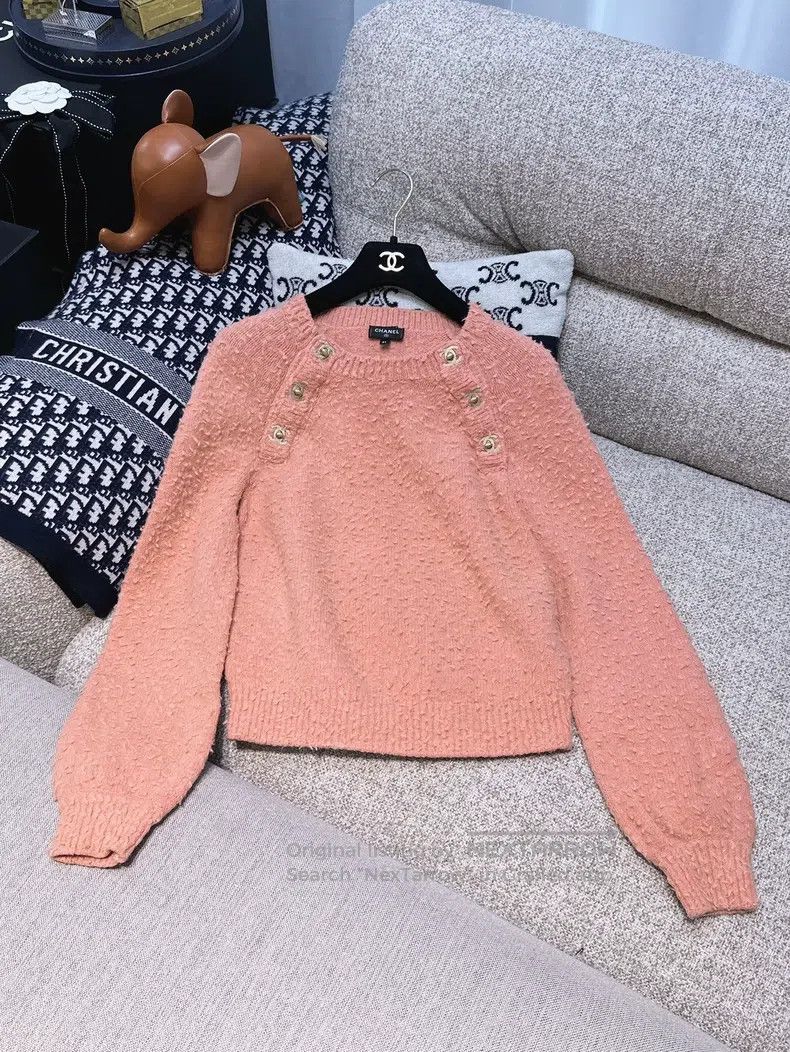 Chanel Chanel 21B orange long-sleeved schoolbag buckle alpaca woo Size XXS / US 00 / IT 34 - 1 Thumbnail