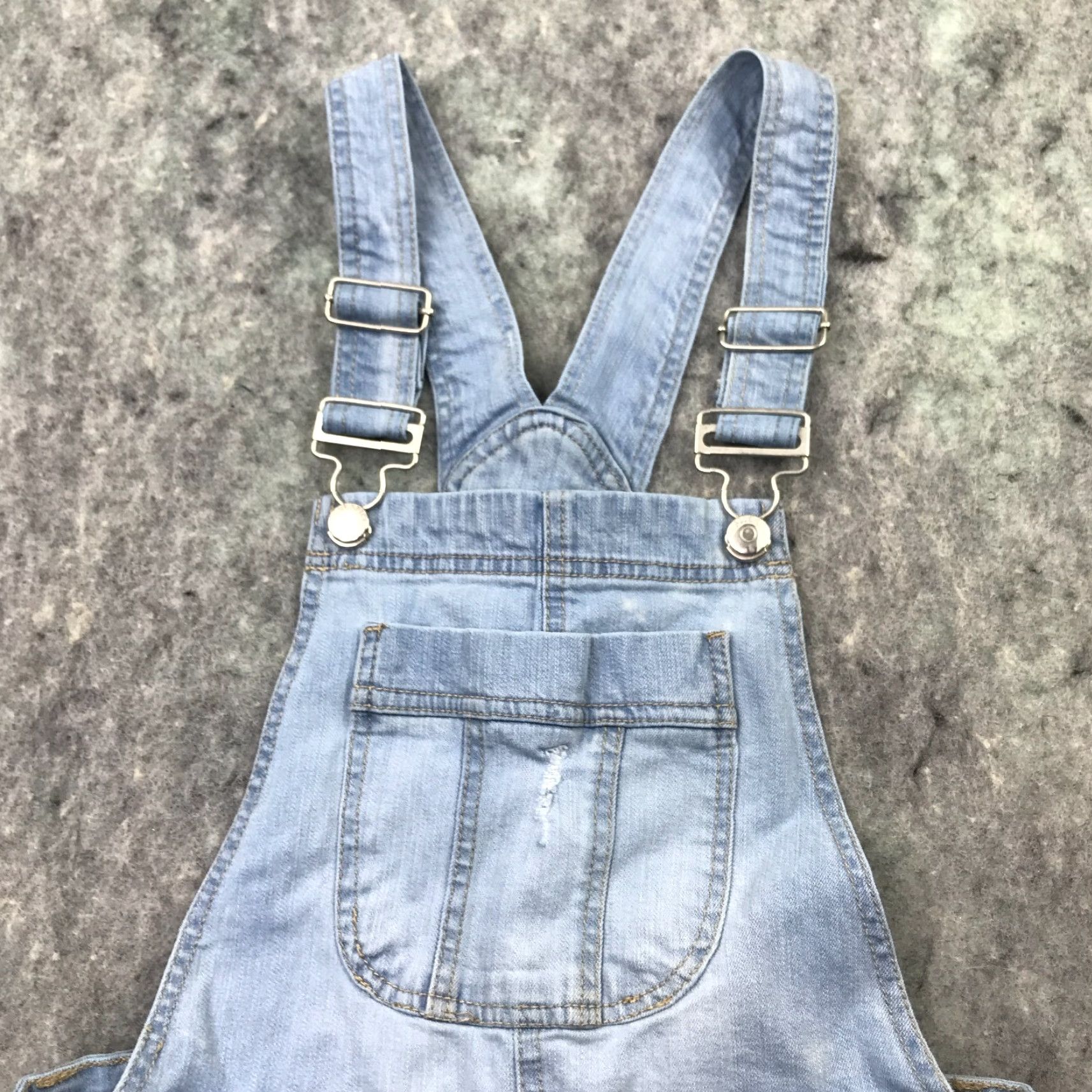Vintage Blue Spice Womens Juniors Size 3 Light Wash Cutoff Jumper Overalls Distressed Size 25" / US 0 / IT 36 - 2 Thumbnail