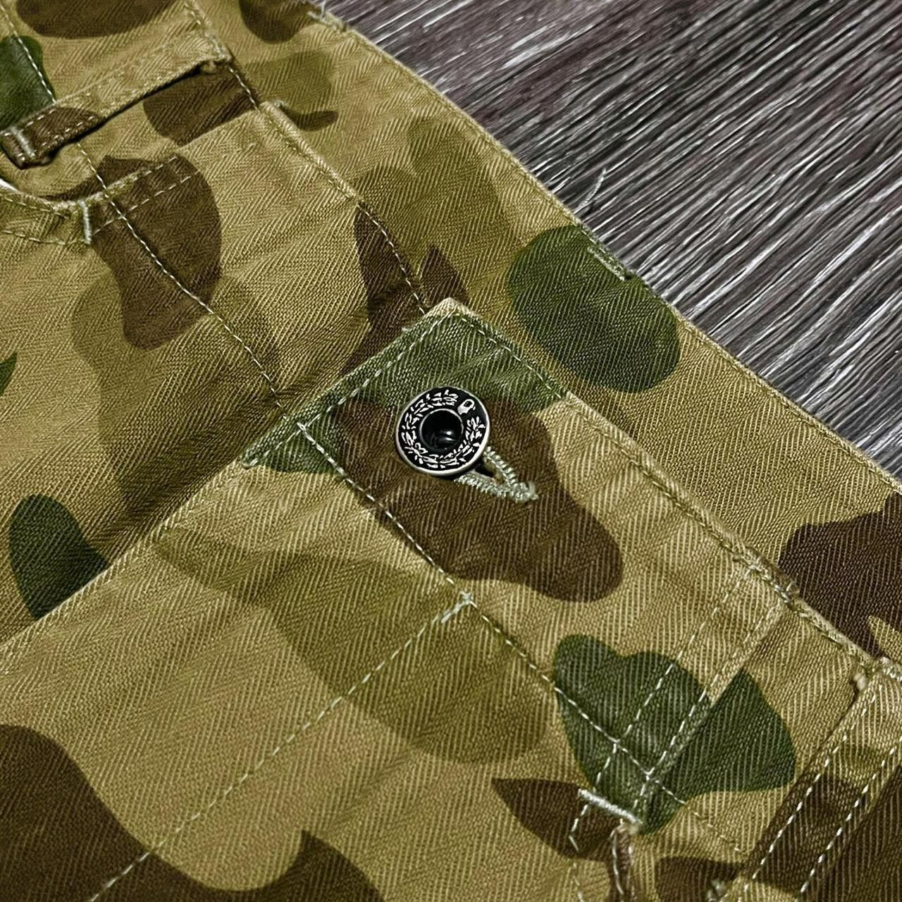 Bape [Avg. Resell: $275] A Bathing Ape (BAPE) Olive Camo Pants Size US 30 / EU 46 - 7 Thumbnail