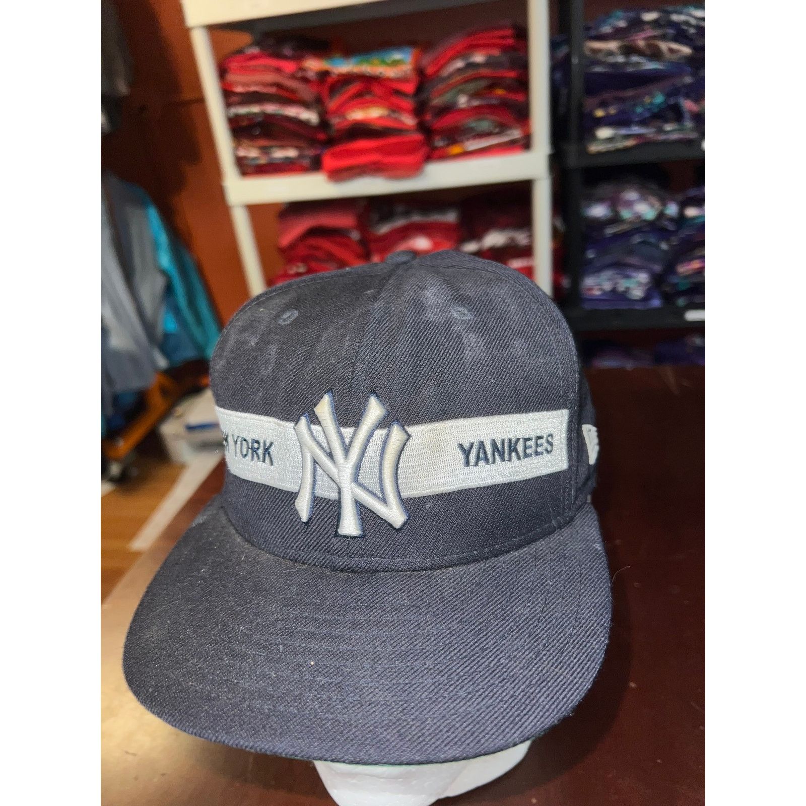 Vintage New York Yankees Hat New Era MLB Baseball Snapback Cap Faded Size ONE SIZE - 3 Thumbnail