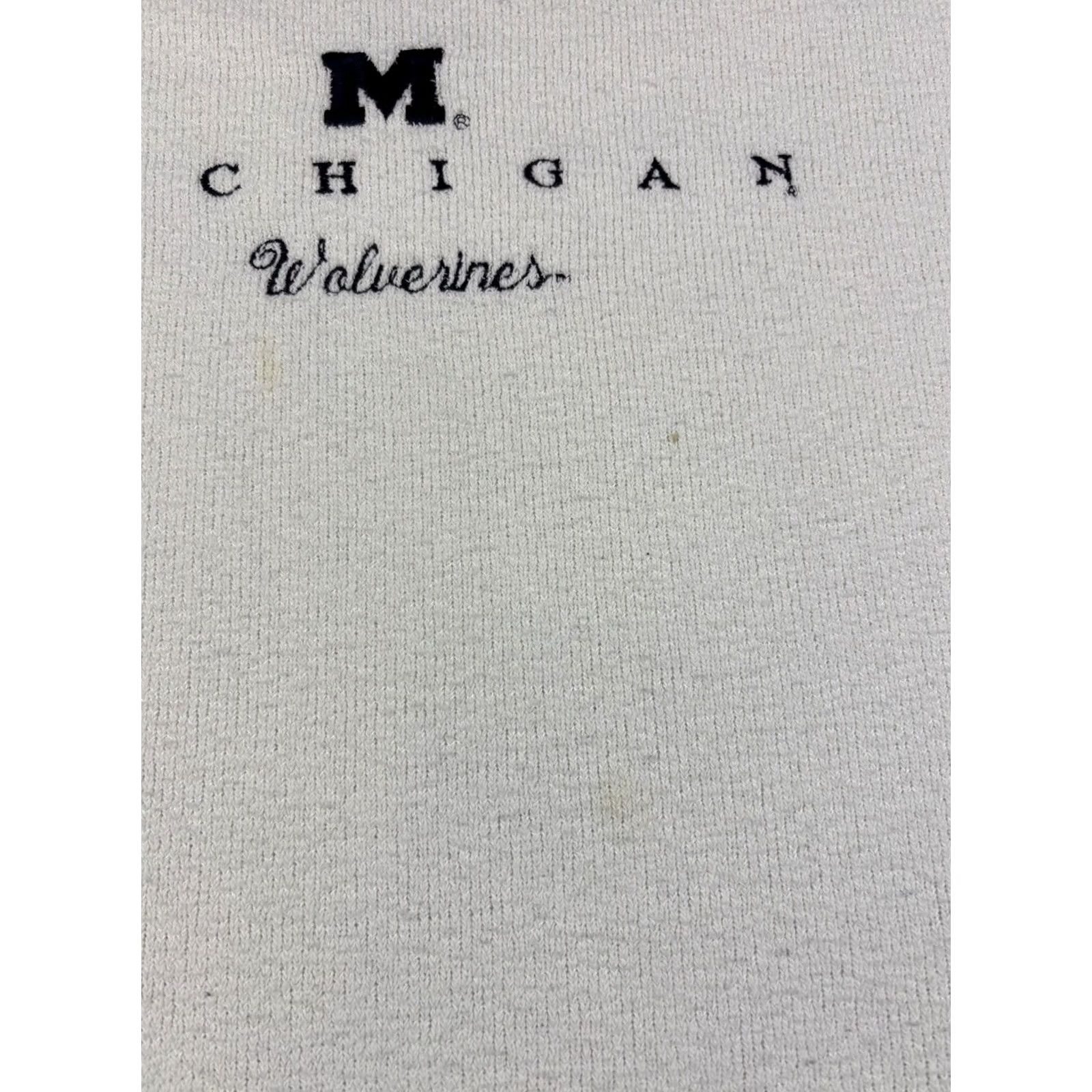Vintage VINTAGE Michigan Wolverines FLEECE Sweatshirt White 2XL Embroidered Graphic Print Pullover Sweatshirt Men Size US XXL / EU 58 / 5 - 6 Thumbnail