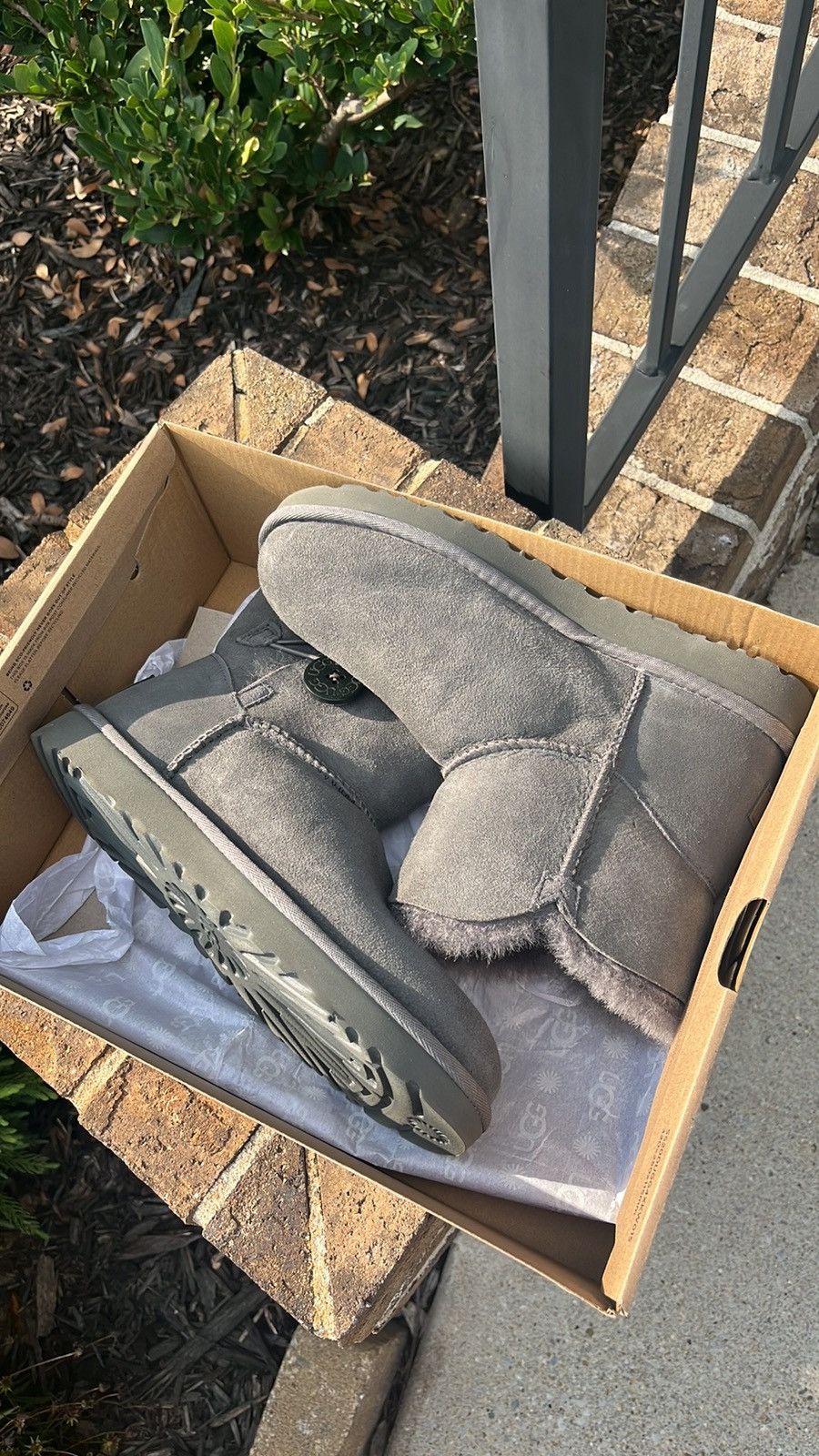 Ugg UGG Mini Bailey Button II Gray Boots New Size US 6 / IT 36 - 5 Thumbnail