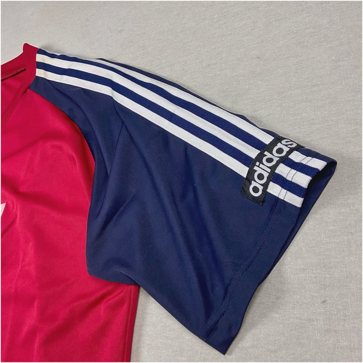 Adidas Vintage Adidas Trefoil Jersey – Made in England – Size L Size US L / EU 52-54 / 3 - 6 Thumbnail