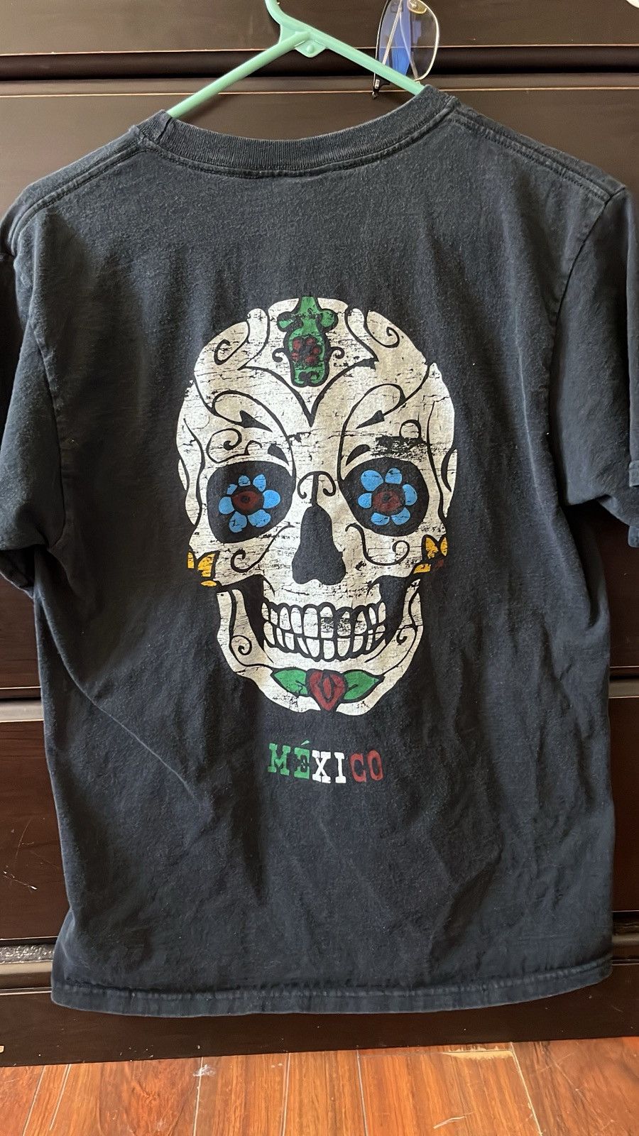 Japanese Brand × Vintage × Vlone Vintage Day Of The Dead Mexico Tee Size US M / EU 48-50 / 2 - 3 Thumbnail