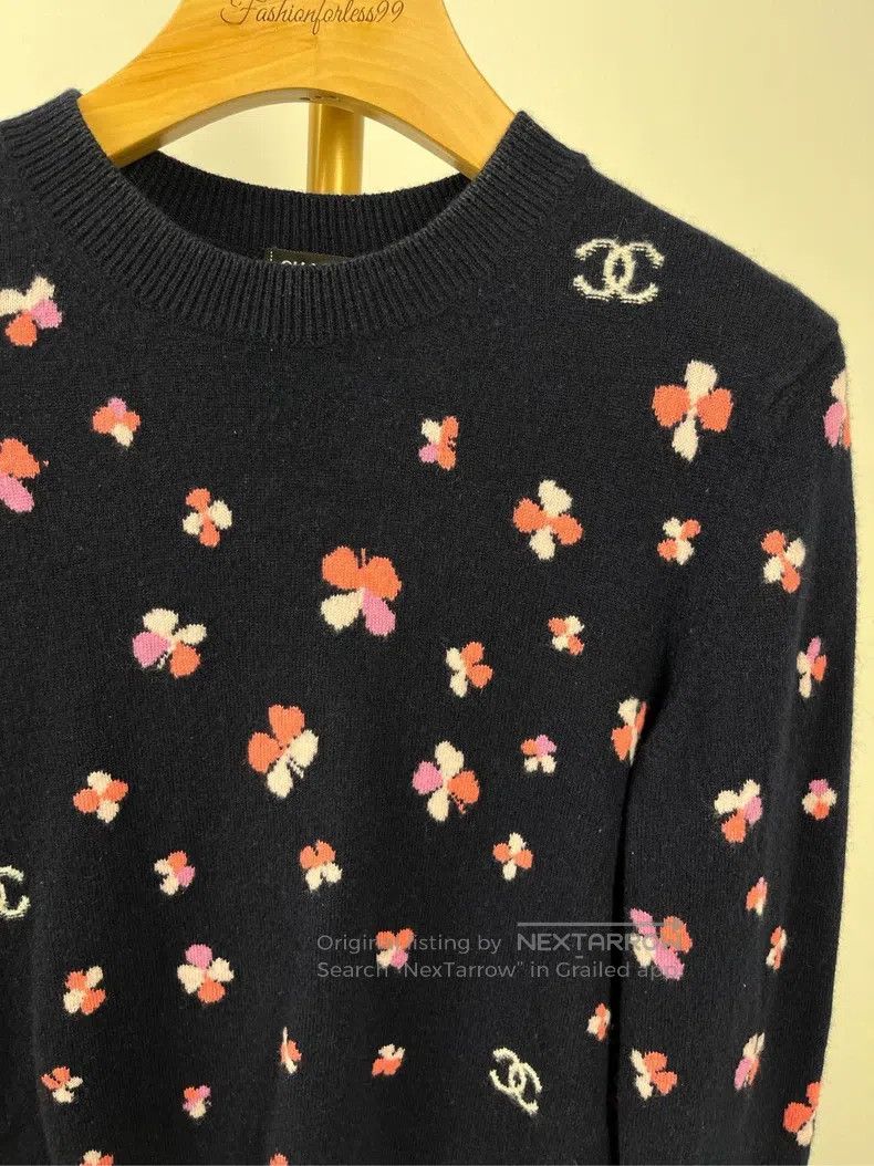 Chanel Chanel Dark blue printed long-sleeved knitwear sweater Size XS / US 0-2 / IT 36-38 - 3 Thumbnail