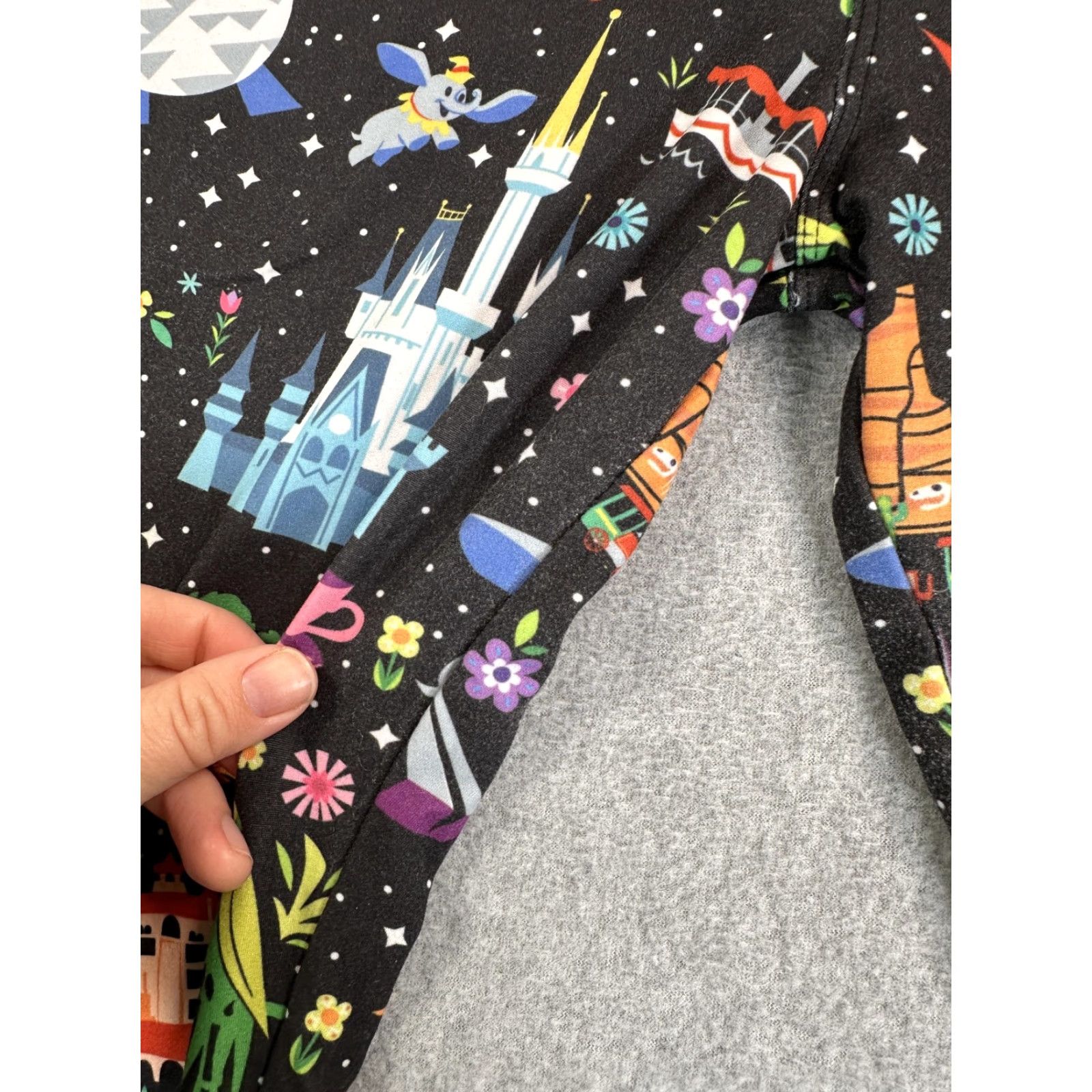 Disney Disney Parks Leggings Womens Medium Multicolor Lot 2 Pixar Park Graphic Print Size 32" / US 10 / IT 46 - 4 Thumbnail