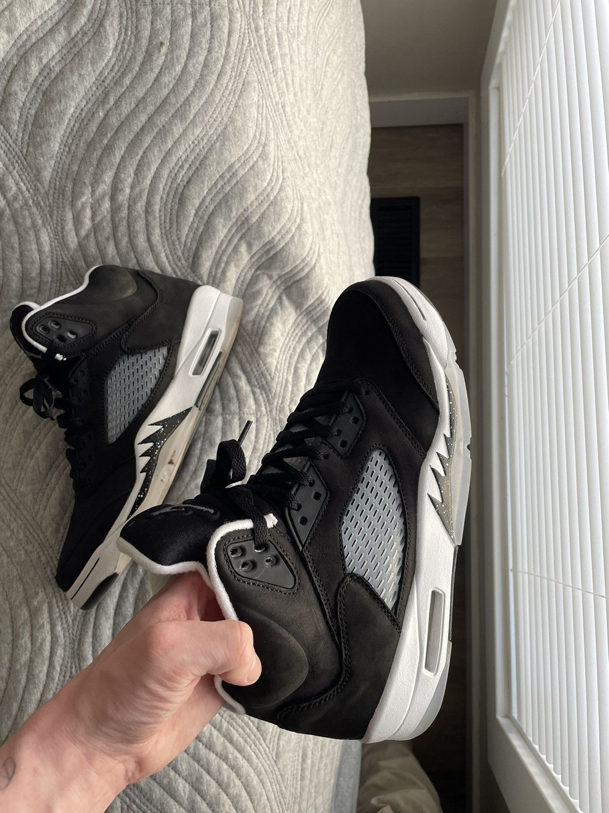 image of Jordan Brand 5 Retro Black/white Shoes, Men's (Size 9)