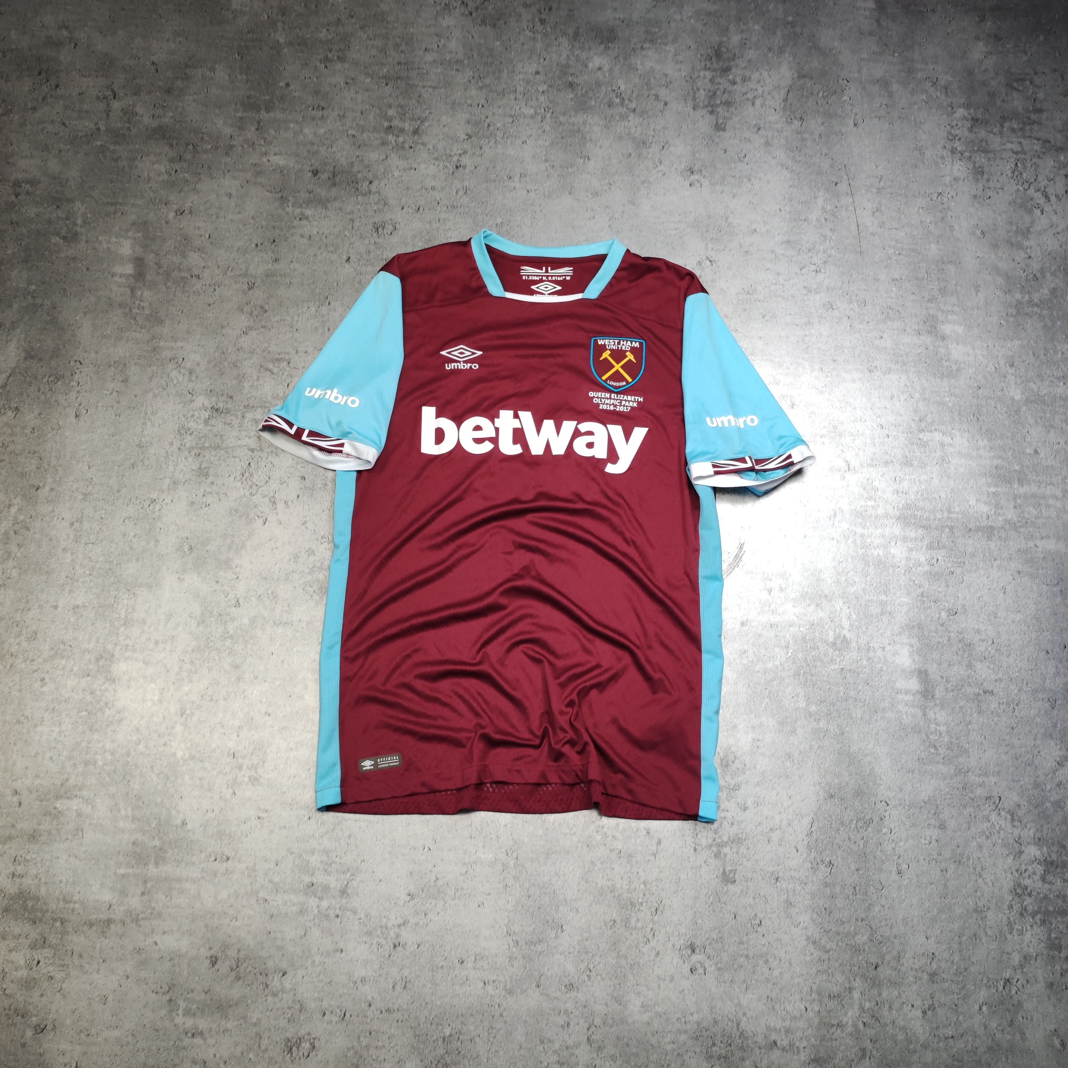 Other West Ham United x Umbro Football 2016/17 Home Jersey Size US L / EU 52-54 / 3 - 1 Thumbnail