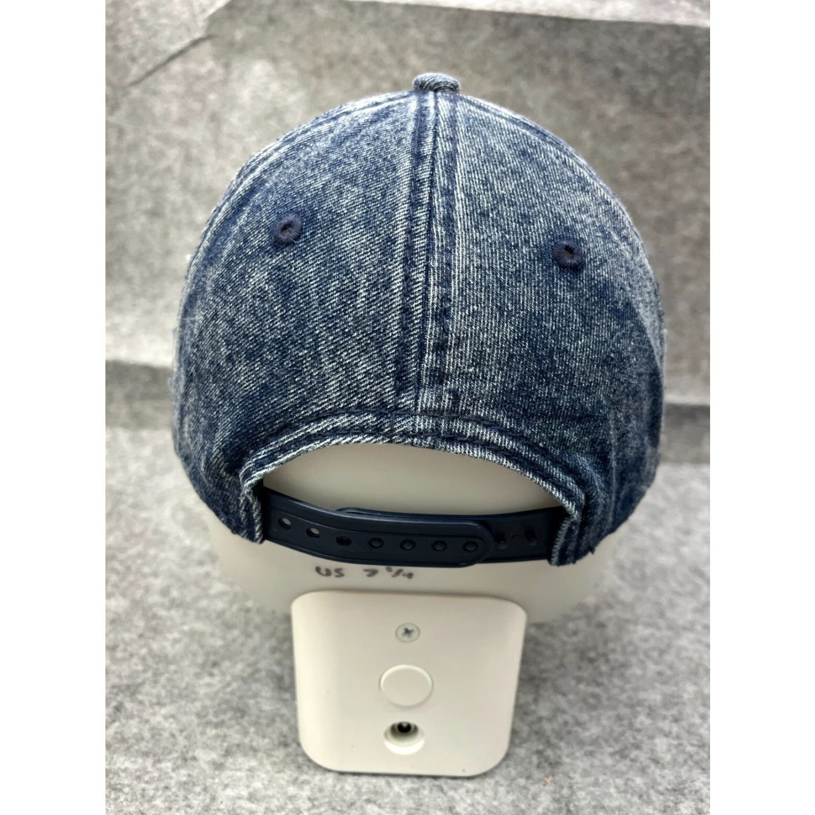 Vintage No Boundaries Hat Cap Snap Back Adult One Size Blue Denim 100% Polyester Adjustable Lightweight Baseball Cap Men Women Sun Beach Outdoor Casual Cap Size ONE SIZE - 6 Thumbnail