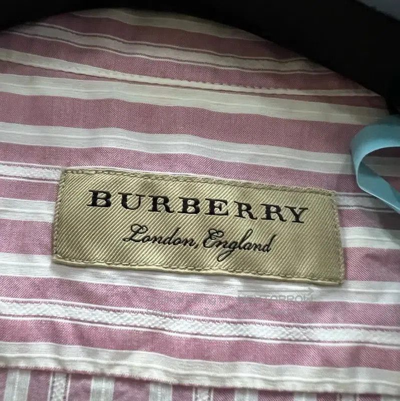 Burberry Burberry Pink Striped Short Sleeve Shirt. Size S / US 4 / IT 40 - 4 Thumbnail