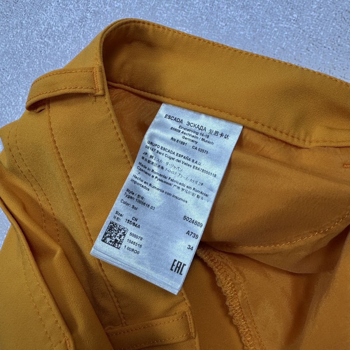 Escada Women's Escada Tygan orange stretch skinny pants size 34 Size 24" / US 00 / IT 34 - 8 Thumbnail