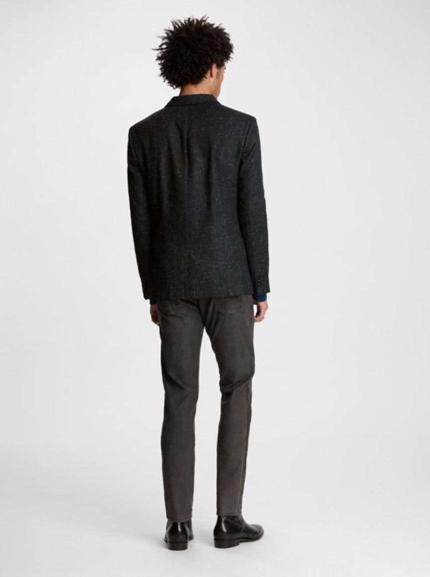 John Varvatos Black Slim-Fit Peak Lapel Two-Button Blazer. Size 50 Size US M / EU 48-50 / 2 - 2 Thumbnail
