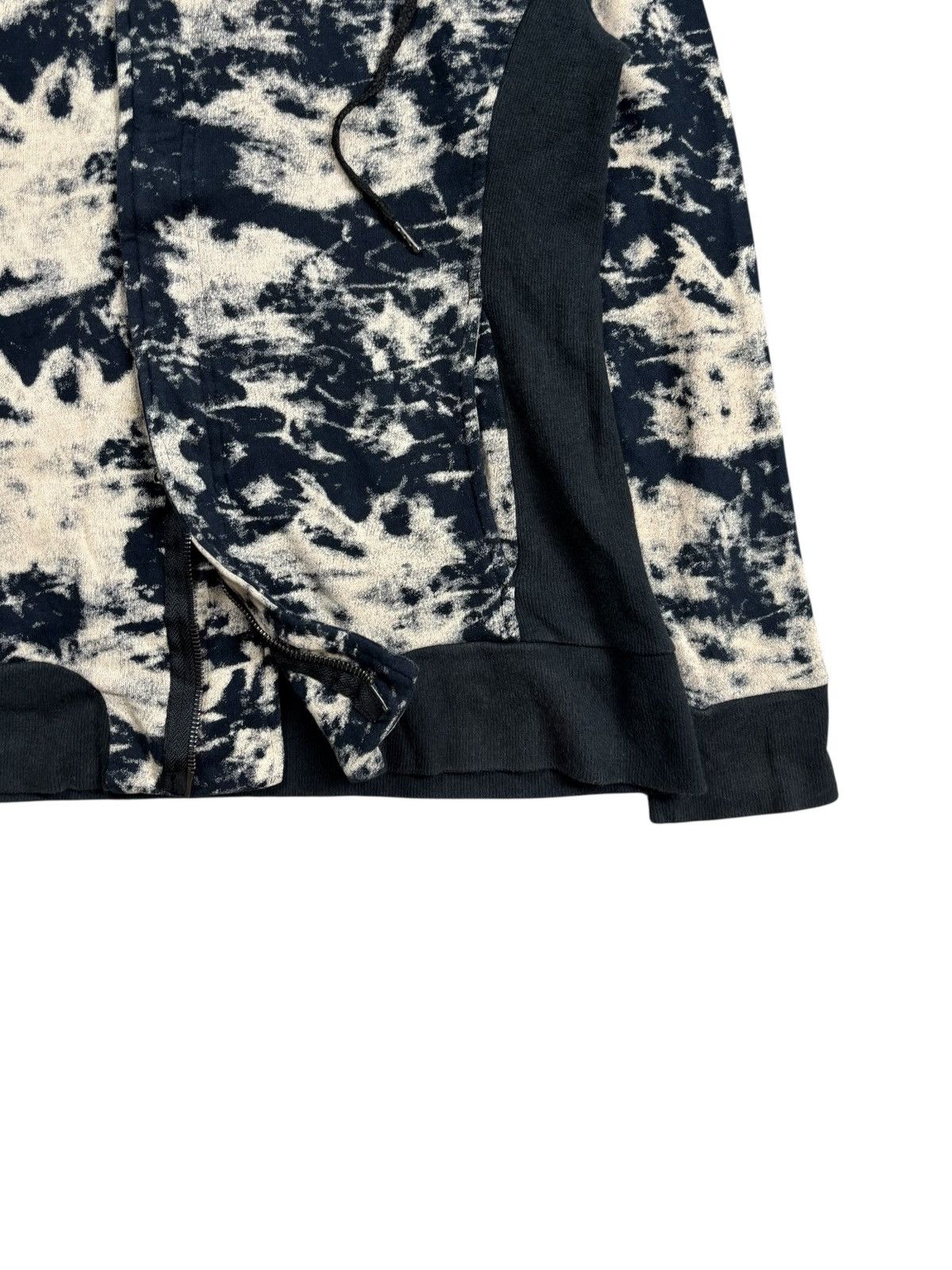 Le Grande Bleu (L.G.B.) 2000s Semantic Design - Marble Dyed Alien Zip Hoodie Size US M / EU 48-50 / 2 - 6 Thumbnail