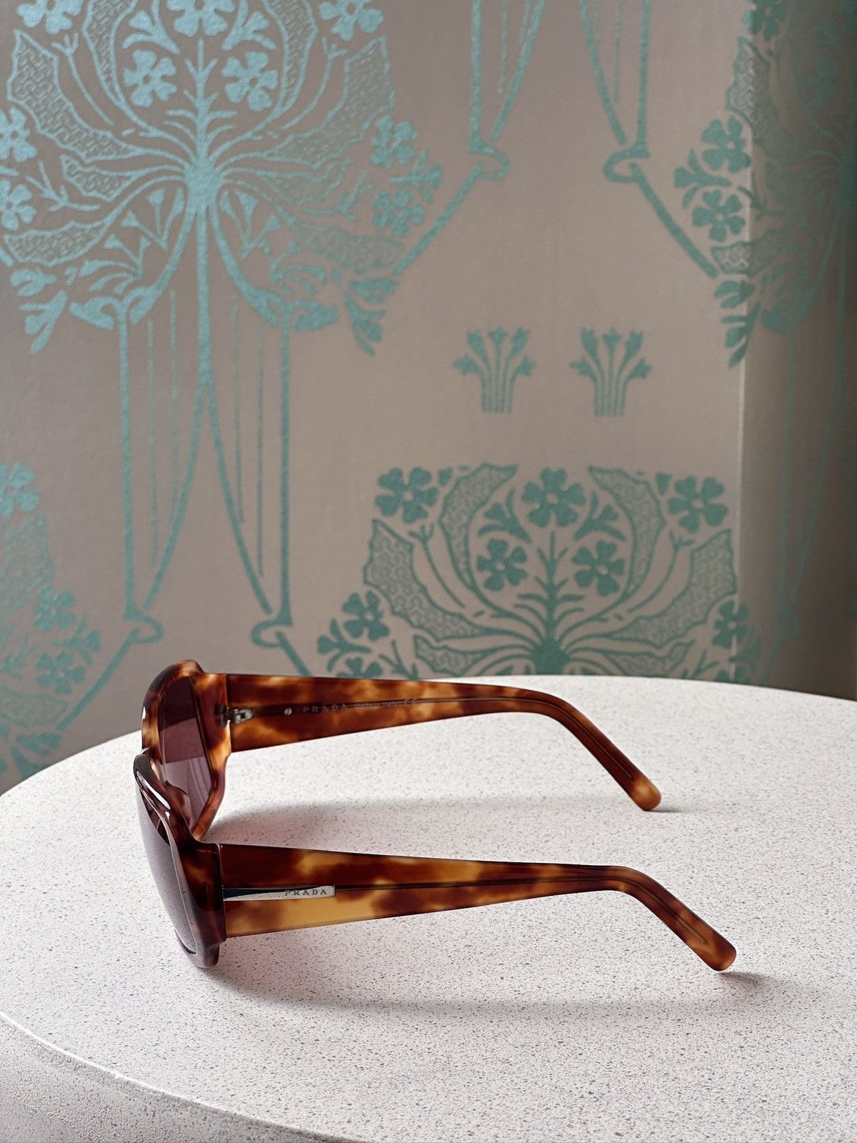 Prada Vintage Prada Logo Brown Square Turtle Sunglasses Spr 14H Size ONE SIZE - 4 Thumbnail