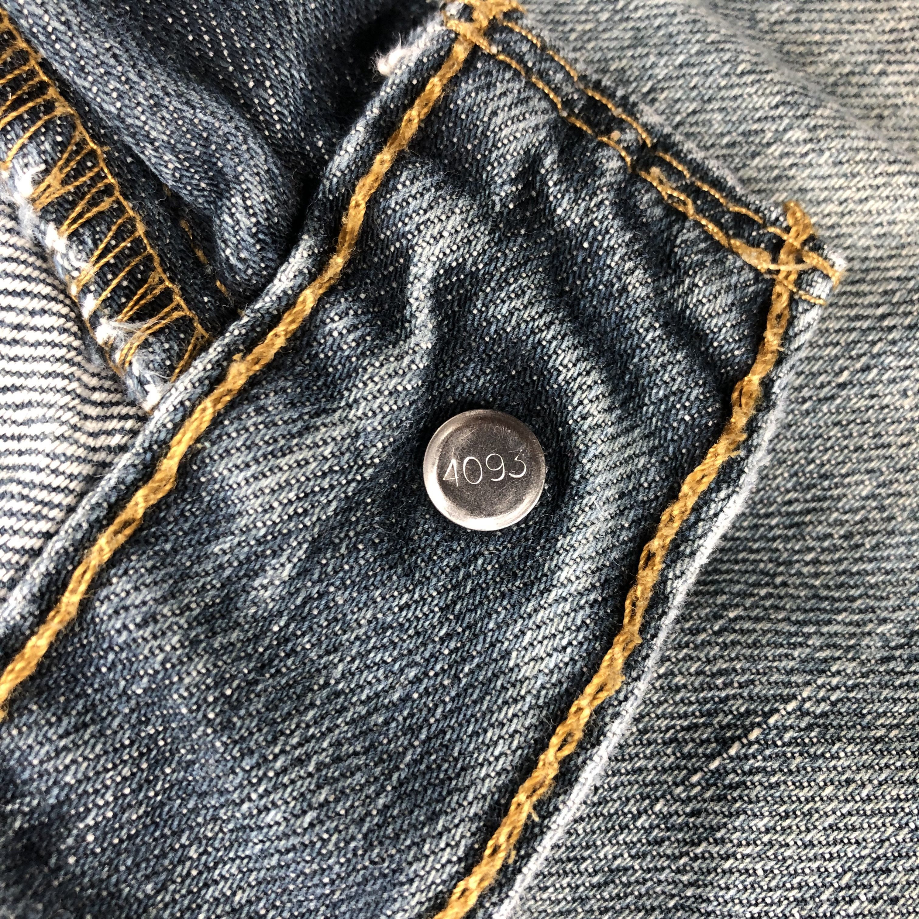 Levi's × Vintage Vintage Blue Wash Levis 521 Jeans-JM2867 Size US 33 - 11 Thumbnail