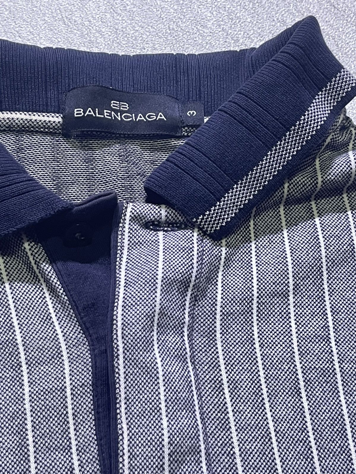 Balenciaga BALENCIAGA long sleeve tshirt Size US M / EU 48-50 / 2 - 5 Thumbnail
