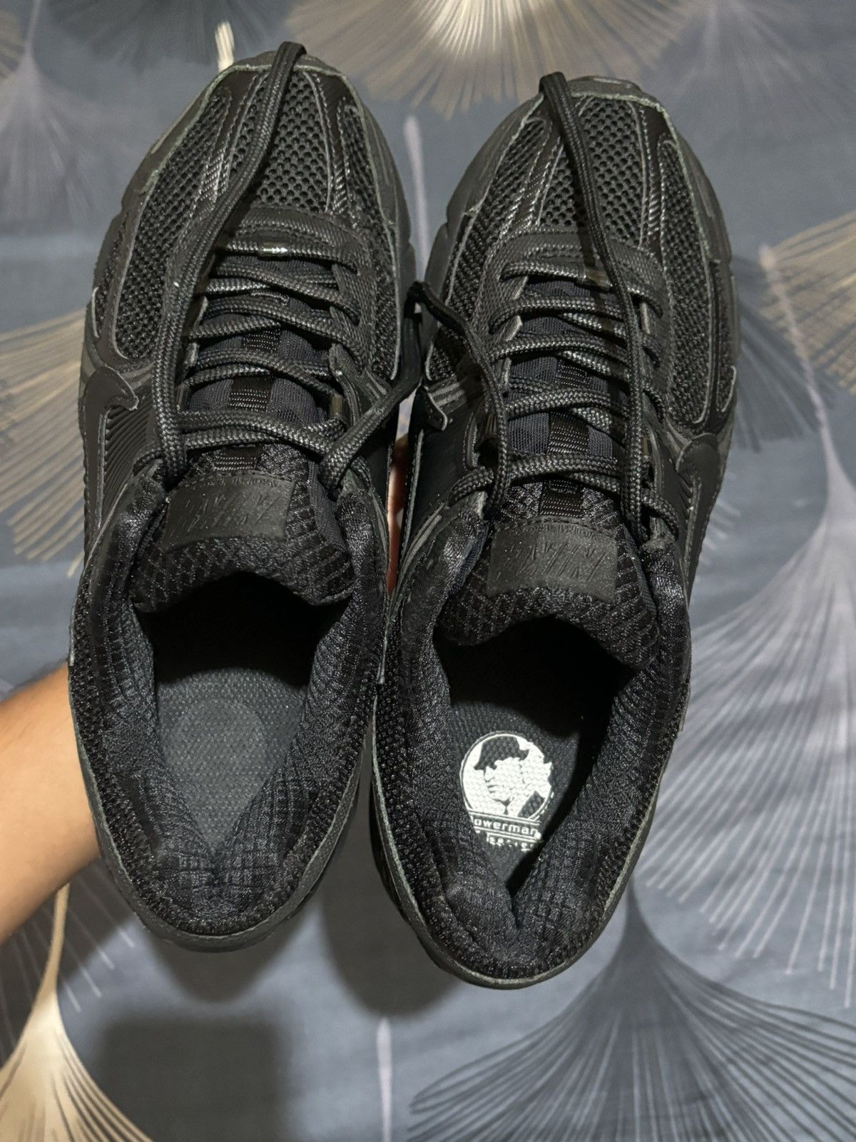 Nike NIKE ZOOM VOMERO 5 ‘TRIPLE BLACK’ Size US 7.5 / EU 40-41 - 9 Thumbnail