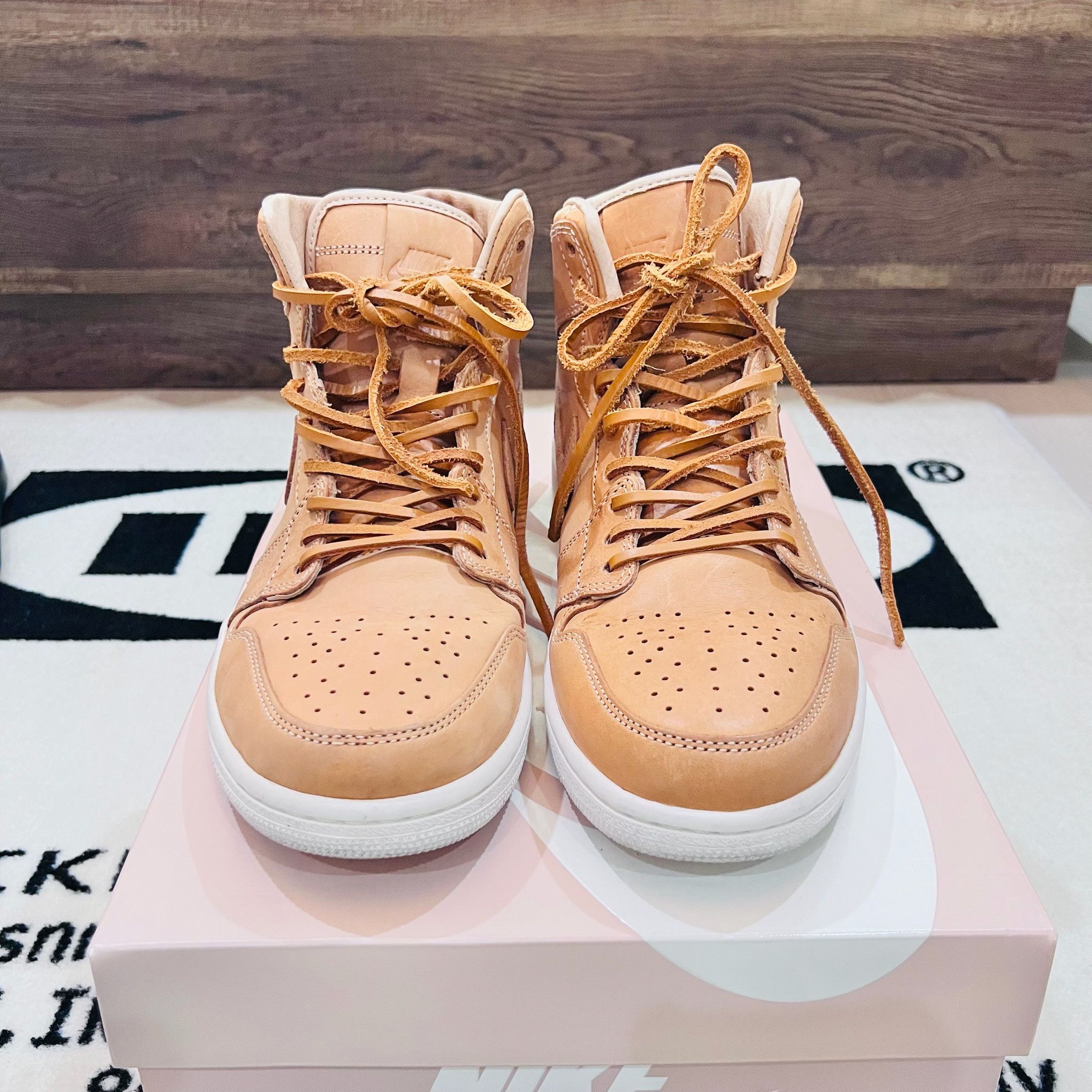 Nike 2015 Vintage Nike Air Jordan I PinnacleVachetta Tan Sneakers Size US 10.5 / EU 43-44 - 3 Thumbnail
