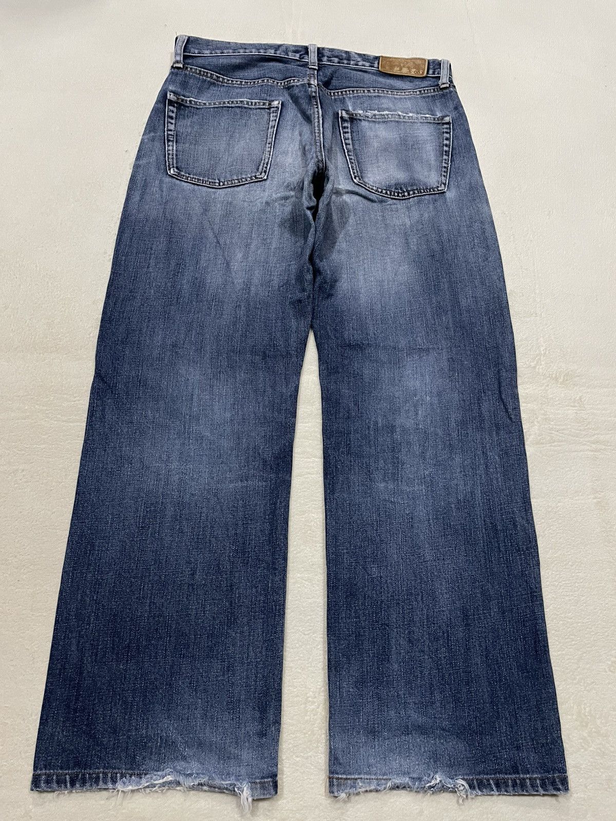 Uniqlo Vintage Uniqlo Straight Cut Distress Ripped Faded Denim Jean Size US 32 / EU 48 - 11 Thumbnail