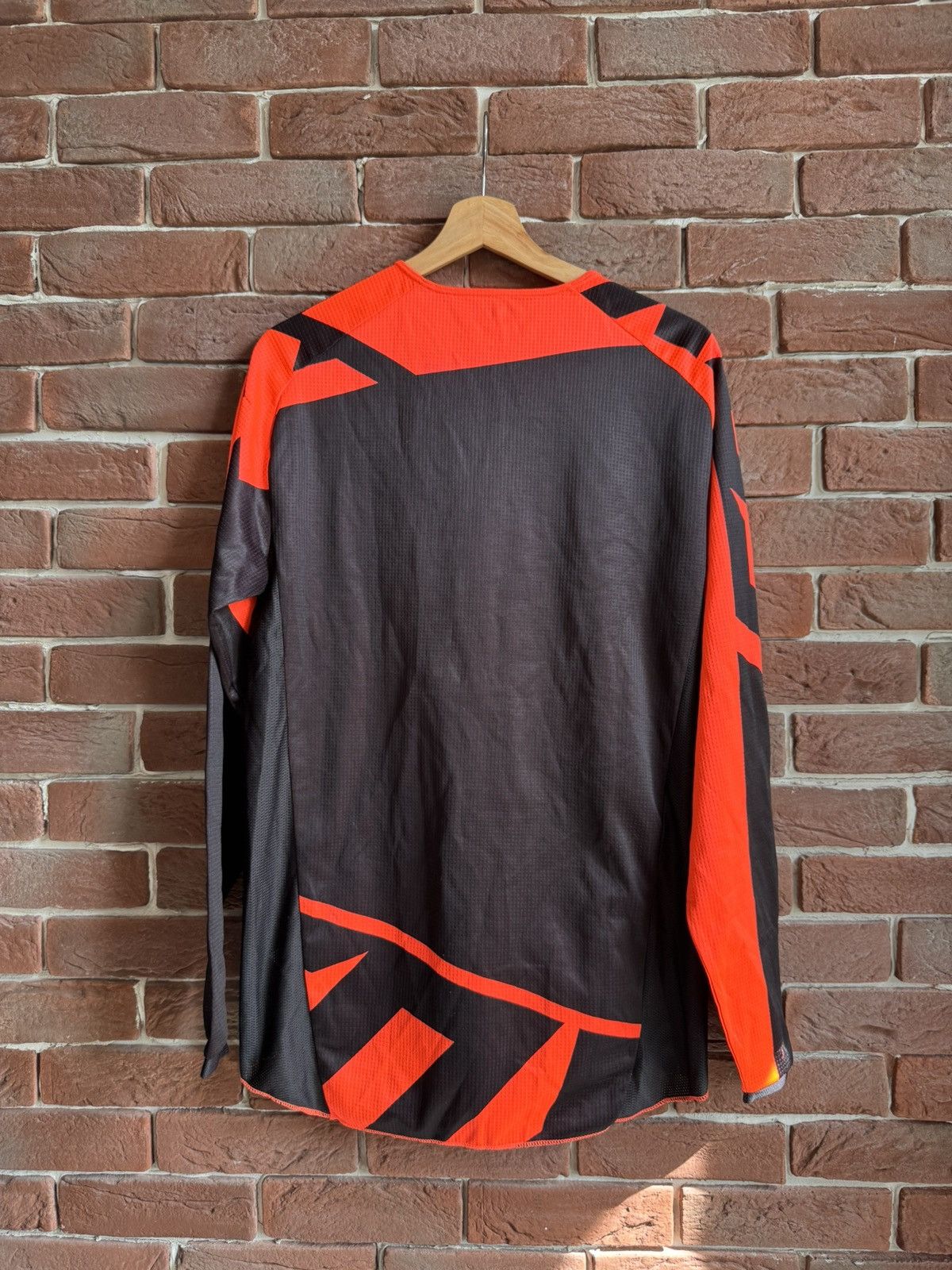 Fox Racing × Vintage Vintage Fox racing jersey size M big logo Moto racing Size US M / EU 48-50 / 2 - 2 Thumbnail