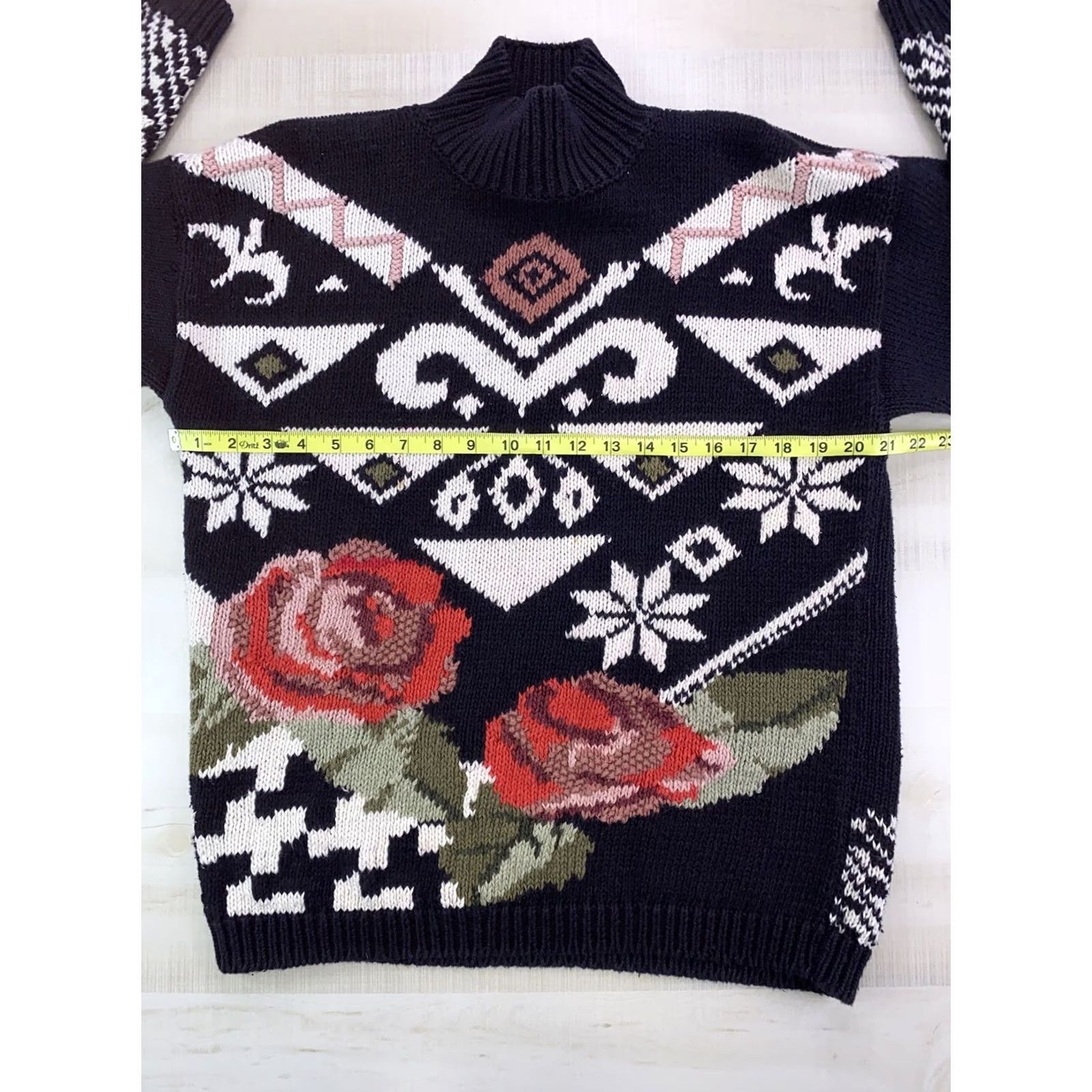 Vintage VINTAGE Heirloom Collectibles Floral Knit Navy Sweater-12129 Women L Mock Neck 90s Pullover Size L / US 10 / IT 46 - 7 Thumbnail