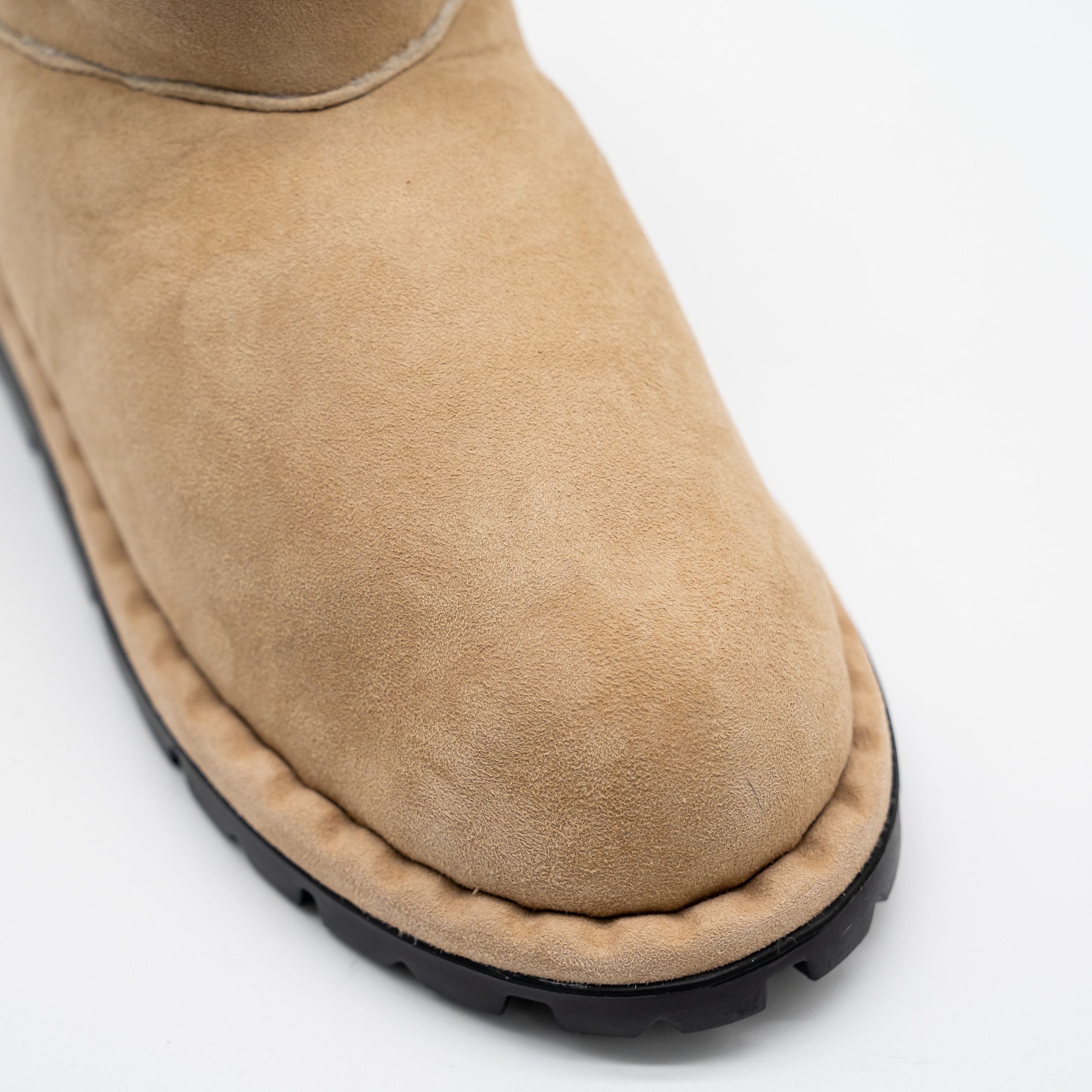 Prada 39.5eu 9.5 US Prada Shearling Ankle Boots Brown Suede Beige Size US 9.5 / IT 39.5 - 7 Thumbnail