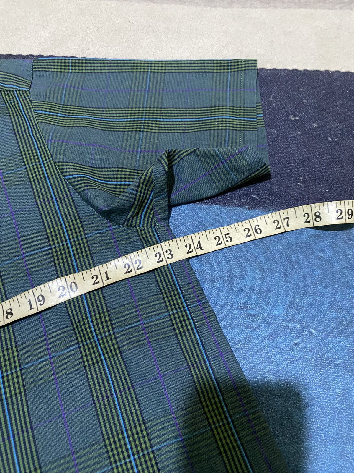Dior Vintage Christian Dior Sports Half Button Checkered Shirt Size L / US 10 / IT 46 - 12 Thumbnail