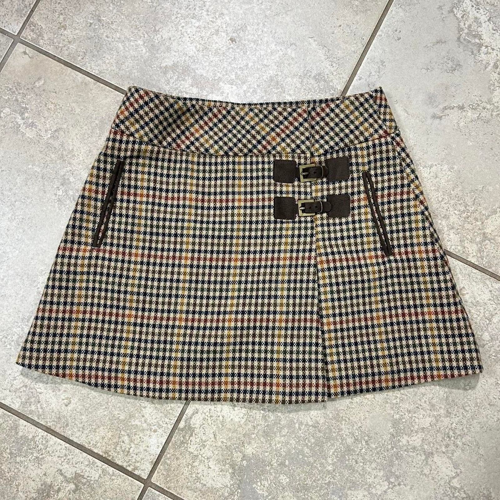 Zara Mini Womens 4 Plaid Gingham Zara Skirt with Buckle Detail Size 27" / US 4 / IT 40 - 1 Thumbnail
