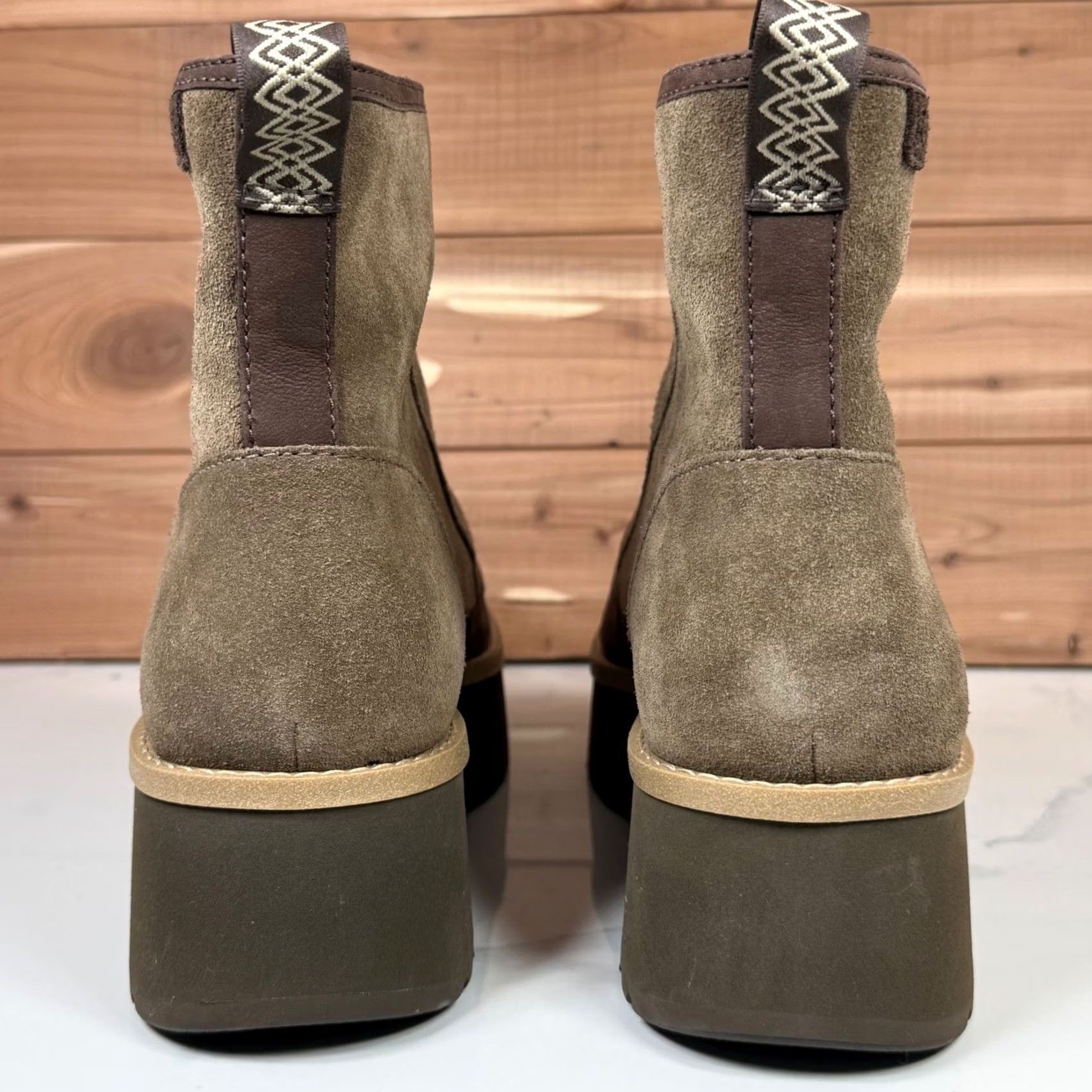 Ugg UGG Women Cityfunc Zip Water-Resistant Platform Bootie Hickory Suede Size 12 Boots Women Size US 12 / IT 42 - 4 Thumbnail