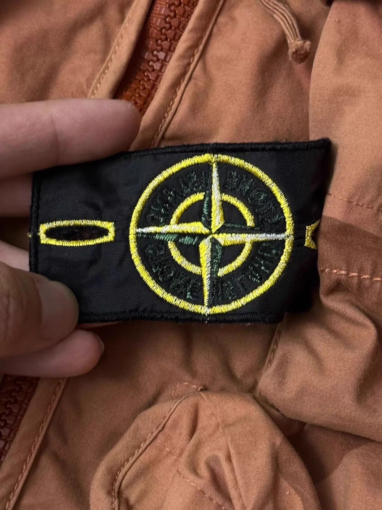 Stone Island Stone Island 19ss Supreme Multi-Pocket Desert Camo Vest L Size US L / EU 52-54 / 3 - 6 Thumbnail